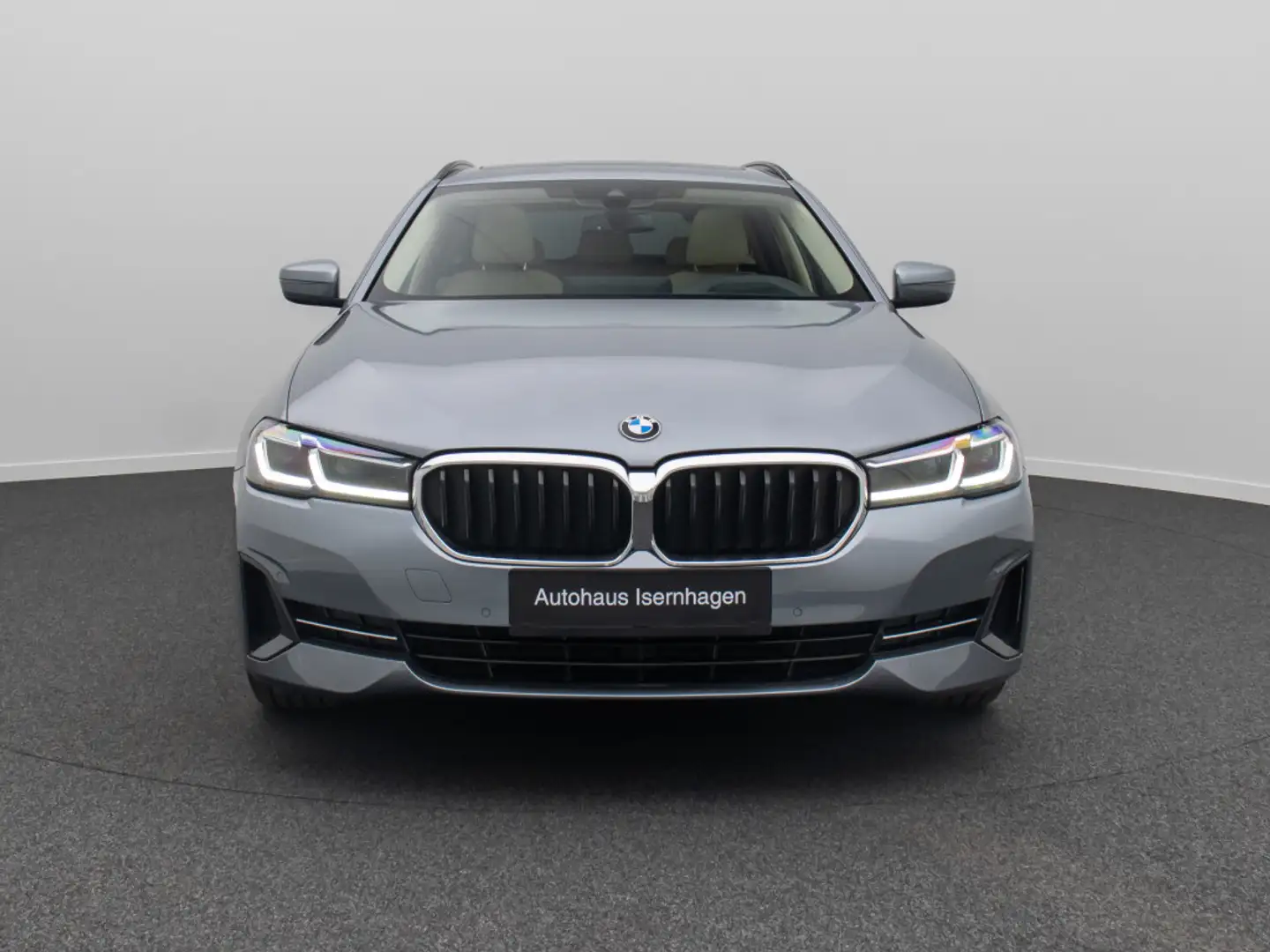 BMW 520 Laser DAB Kamera AHK HUD Panorama Komfort Silber - 2