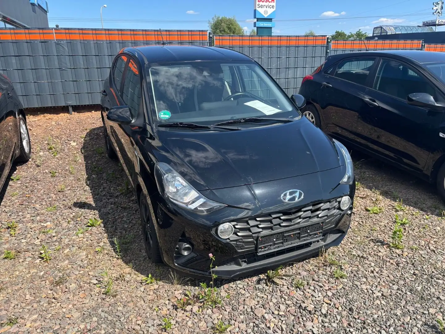 Hyundai i10 Trend Zwart - 1
