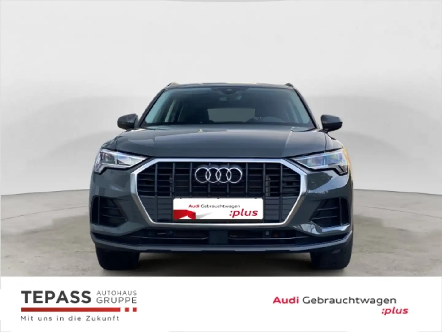 Audi Q3 45 TFSI e NAVI PDC LED 360 VIRTUAL Grau - 2