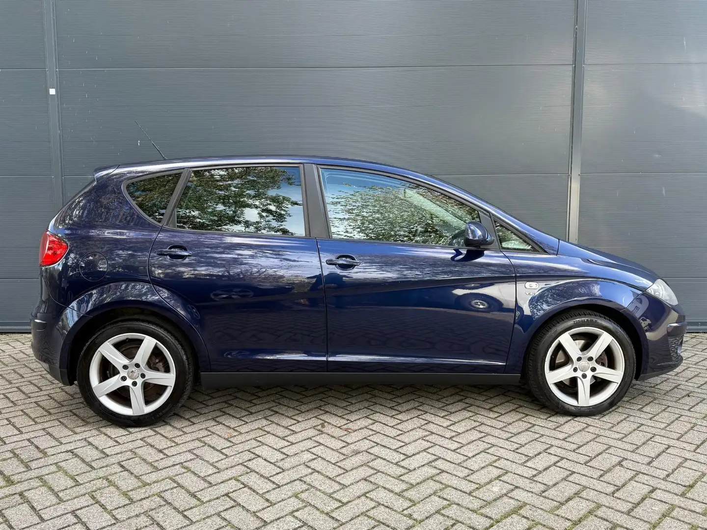 SEAT Altea 1.4 TSI Sport/Airco/cruise/bluetooth/trekhaak/park Blau - 2