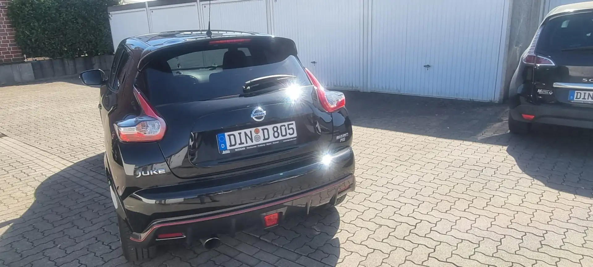 Nissan Juke Nismo RS 4x4 Zwart - 2