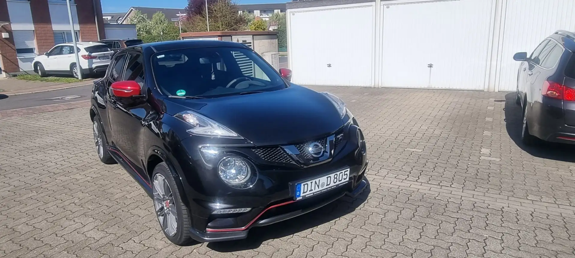 Nissan Juke Nismo RS 4x4 Zwart - 1