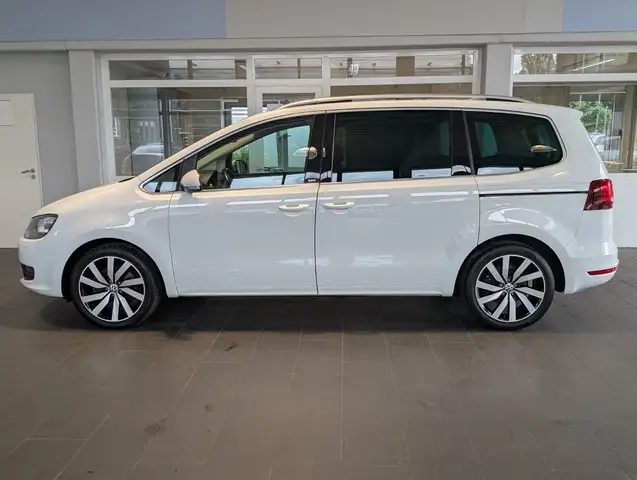 Volkswagen Sharan view 6