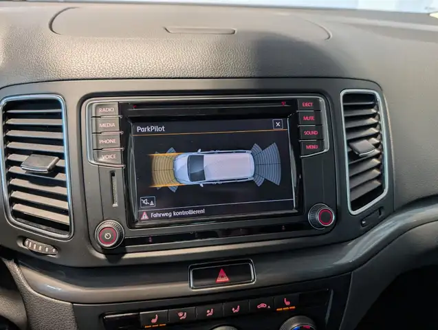 Volkswagen Sharan view 14