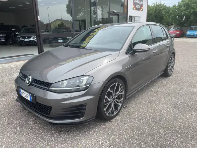 Volkswagen Golf GTD 2.0 TDI 184cv 5p GTD