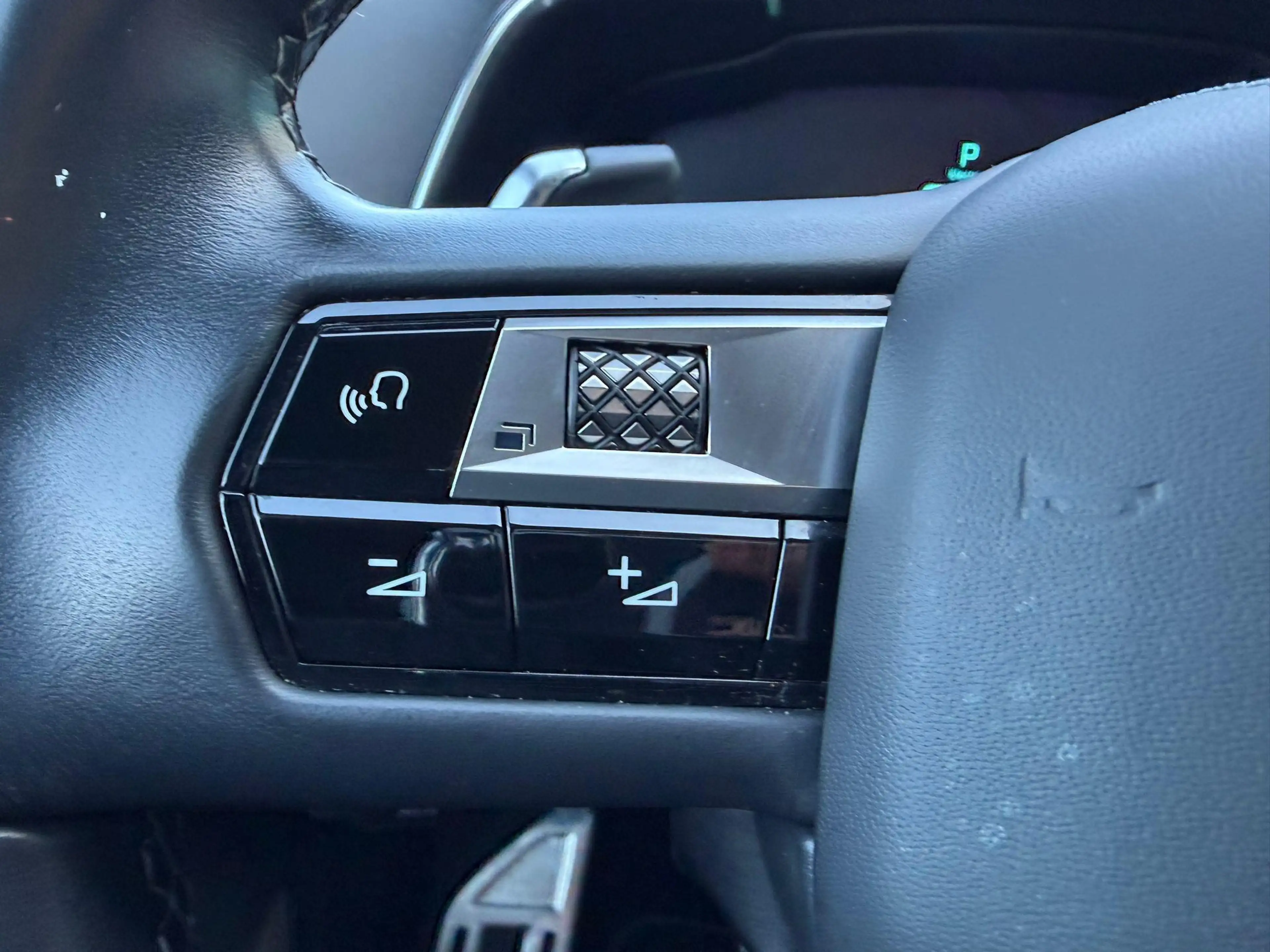 DS Automobiles DS 7 Crossback E-Tense Rivoli LEER - PANO - MASSAGESTOEL - 360 CA — photo 19