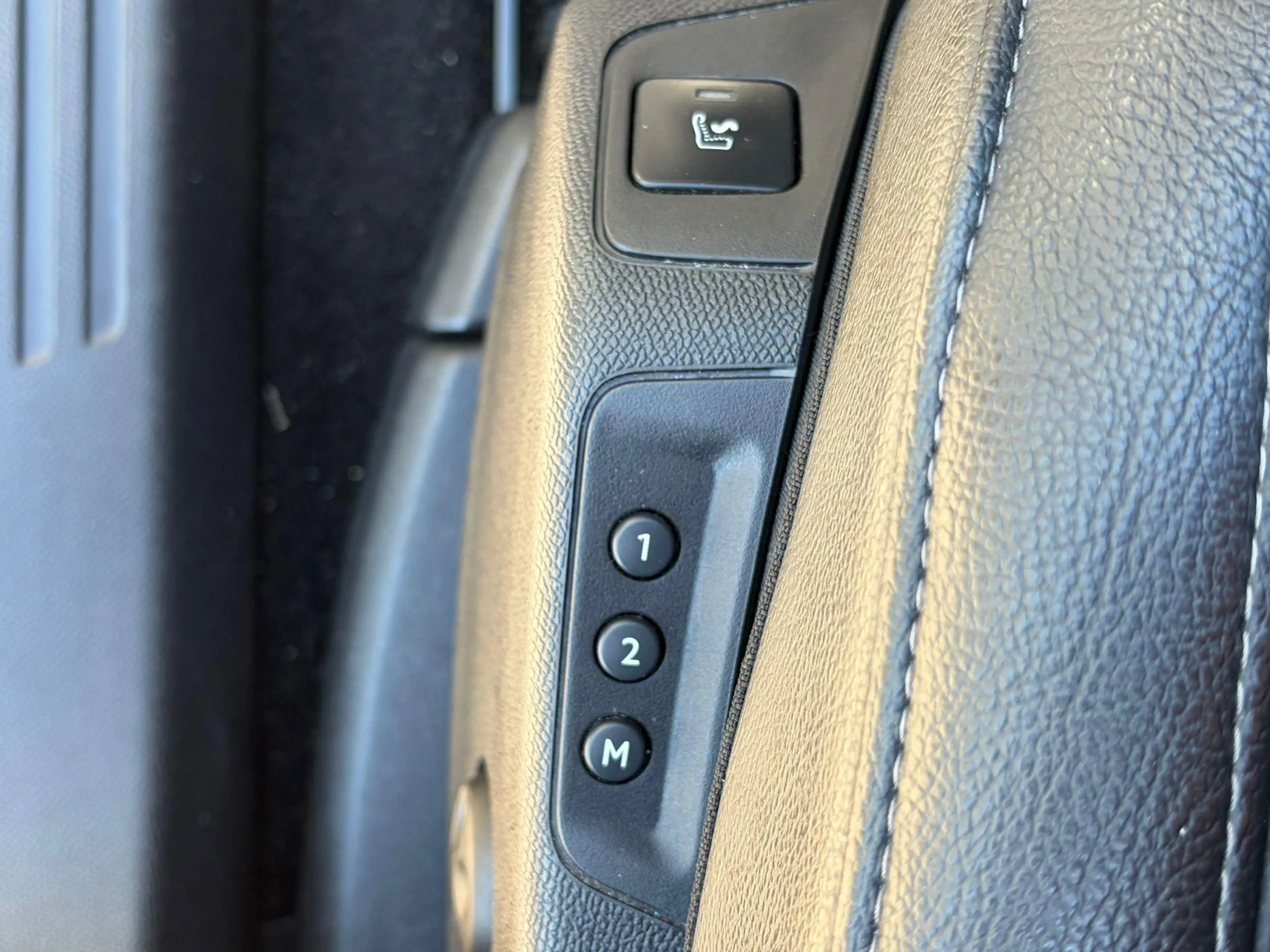 DS Automobiles DS 7 Crossback E-Tense Rivoli LEER - PANO - MASSAGESTOEL - 360 CA — photo 13