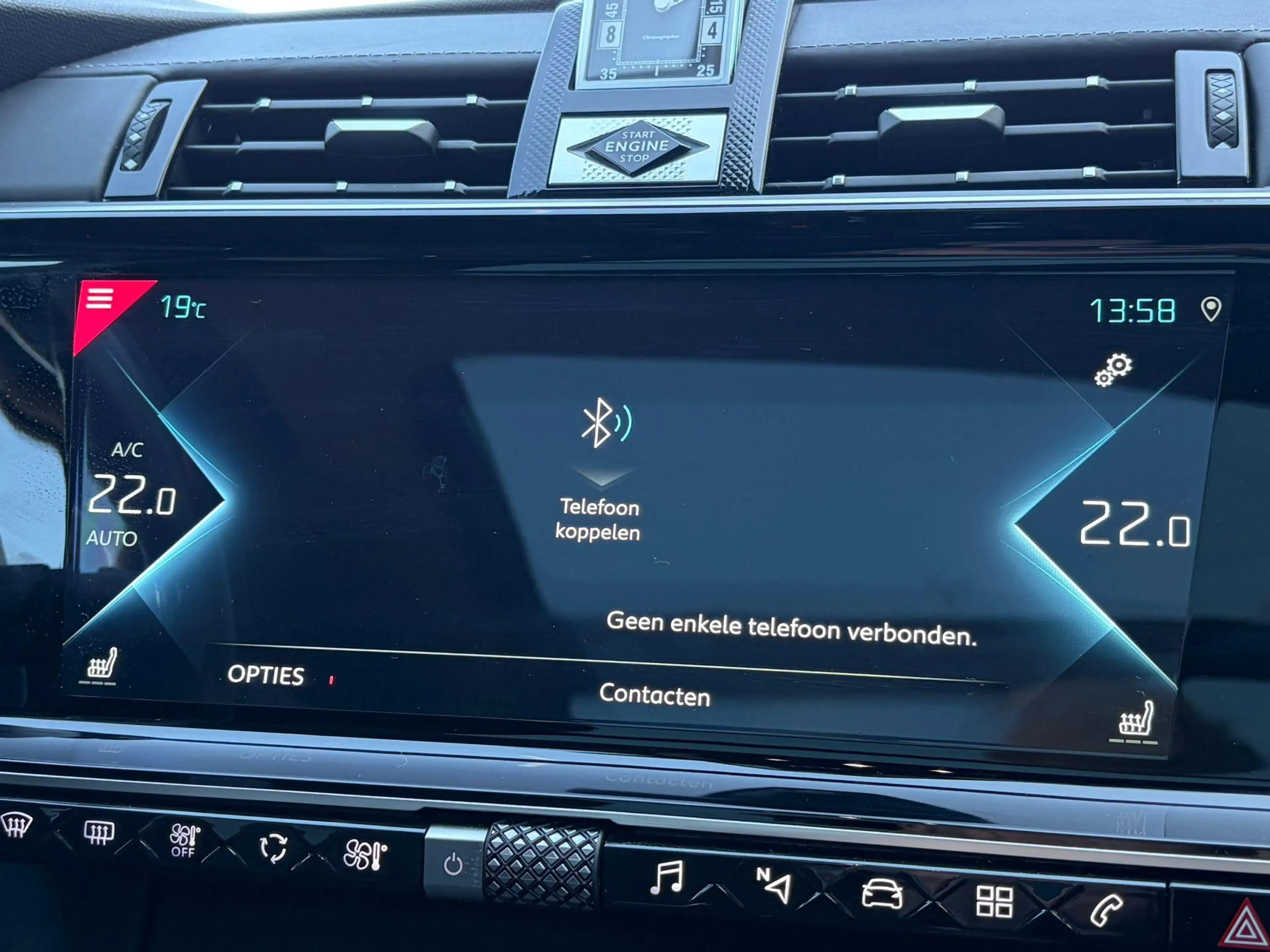DS Automobiles DS 7 Crossback E-Tense Rivoli LEER - PANO - MASSAGESTOEL - 360 CA — photo 21