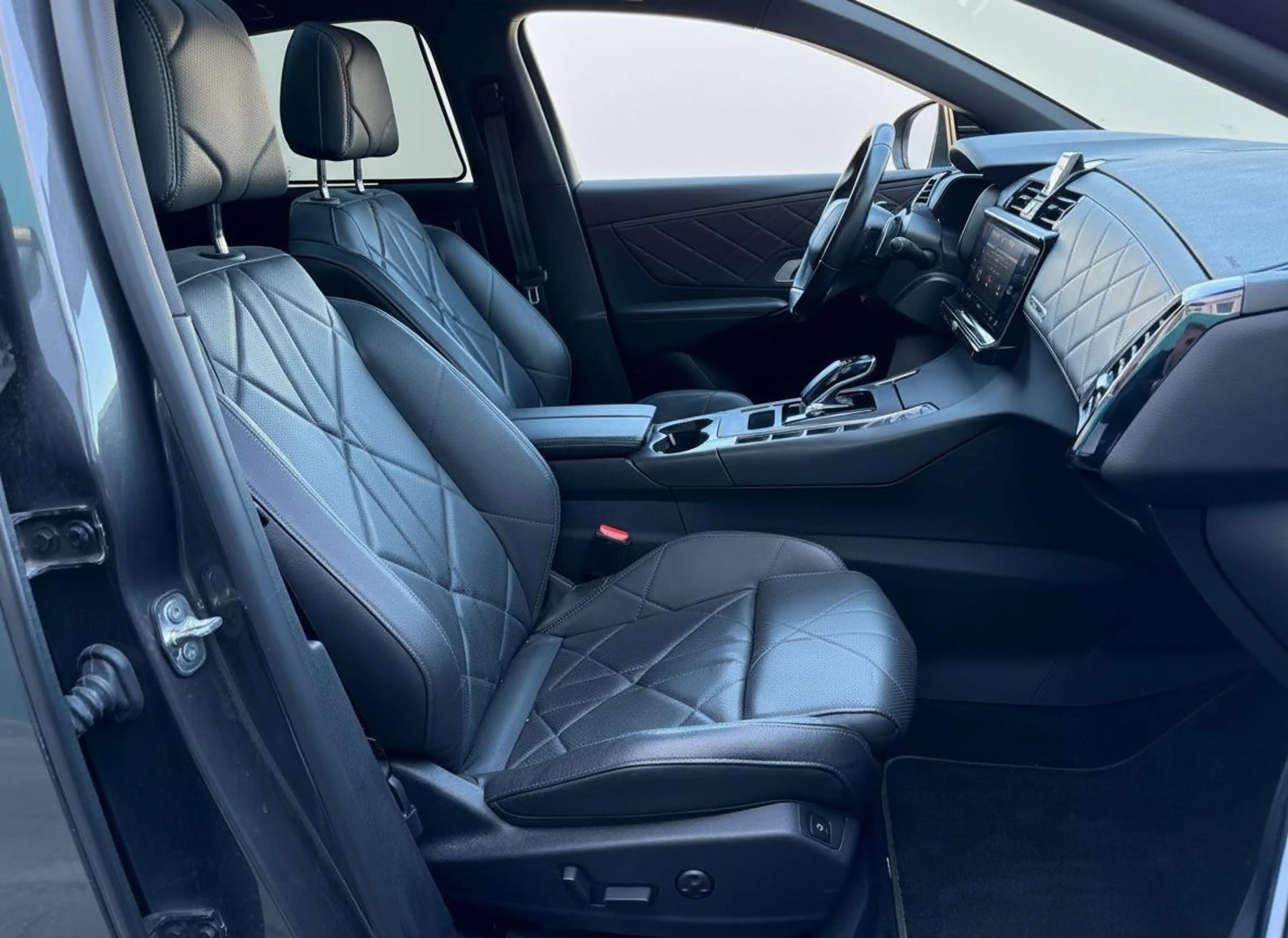 DS Automobiles DS 7 Crossback E-Tense Rivoli LEER - PANO - MASSAGESTOEL - 360 CA — photo 10