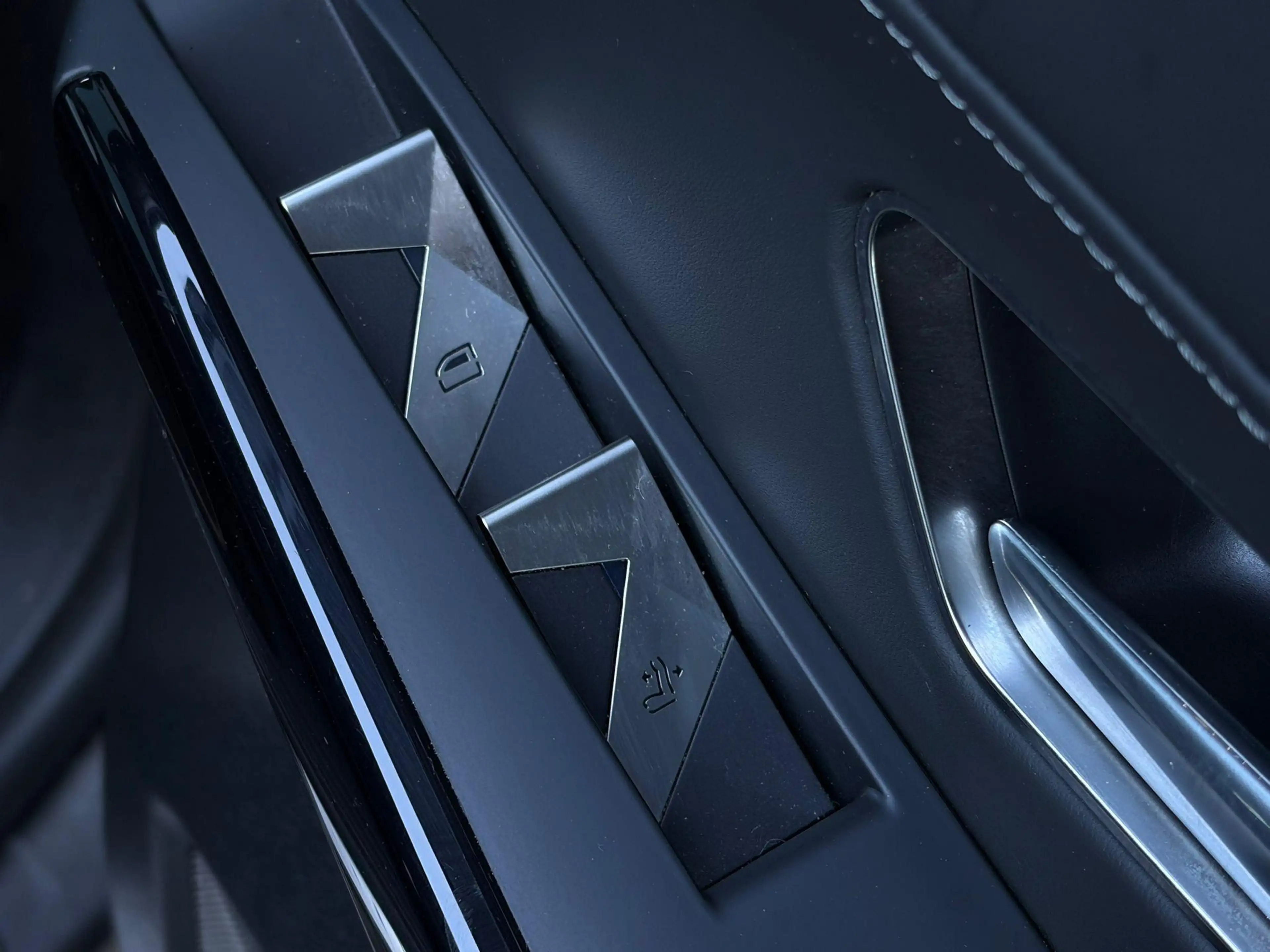 DS Automobiles DS 7 Crossback E-Tense Rivoli LEER - PANO - MASSAGESTOEL - 360 CA — photo 31