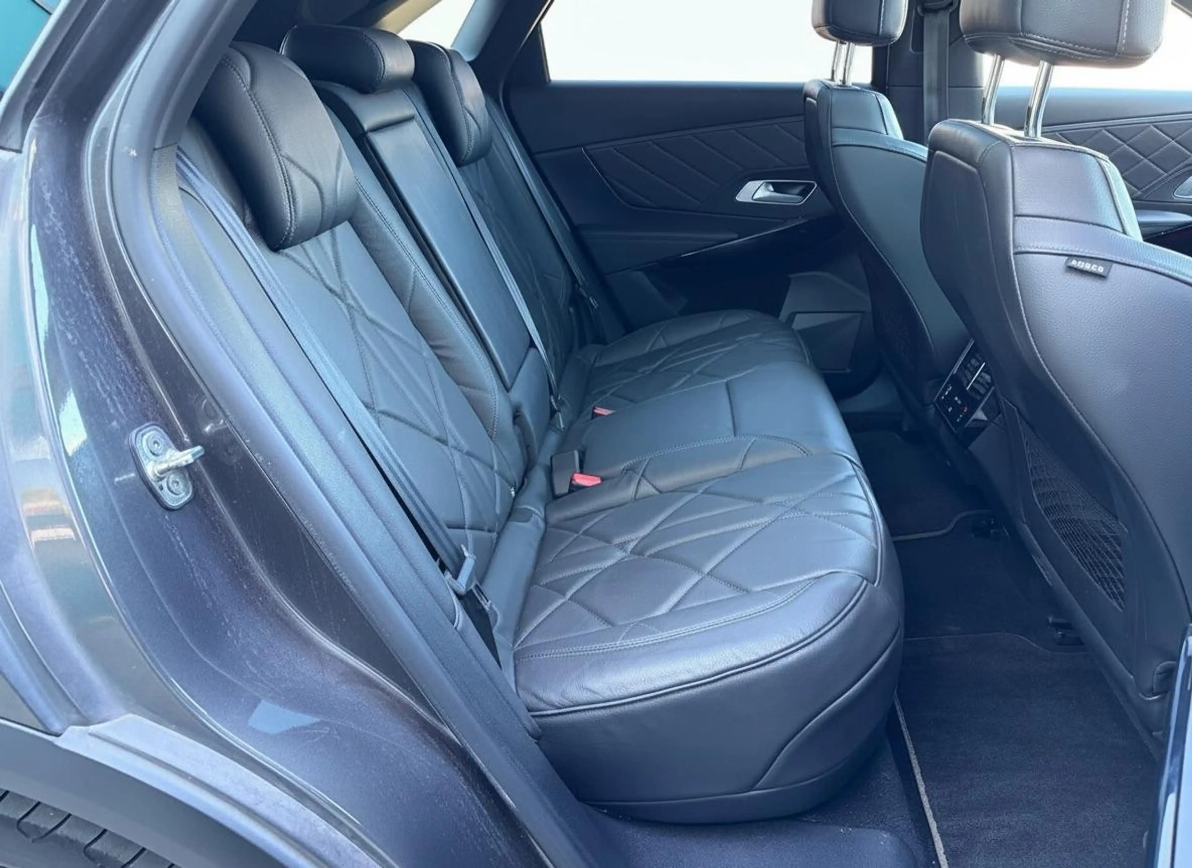 DS Automobiles DS 7 Crossback E-Tense Rivoli LEER - PANO - MASSAGESTOEL - 360 CA — photo 12