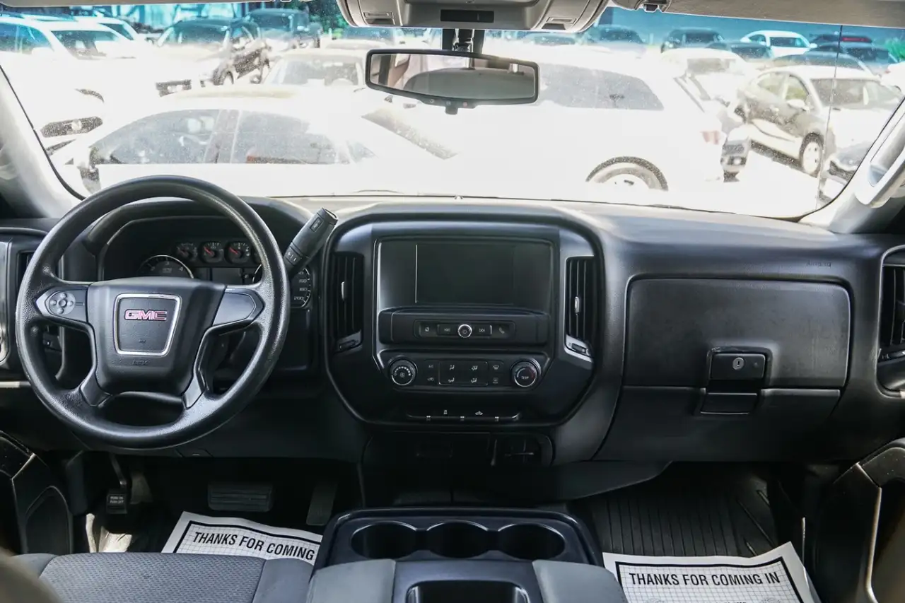 GMC Sierra 1500 снимка GMC Sierra 1500