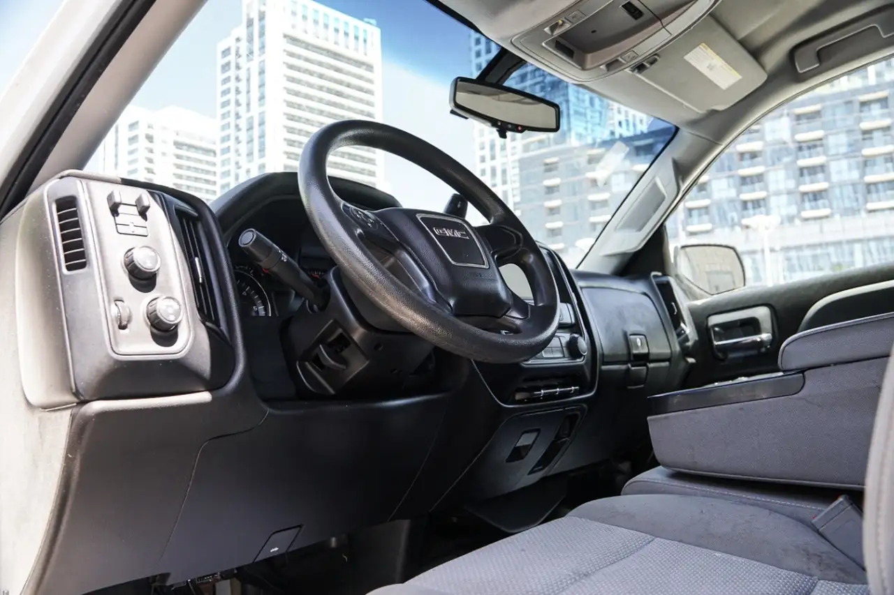 GMC Sierra 1500 снимка GMC Sierra 1500