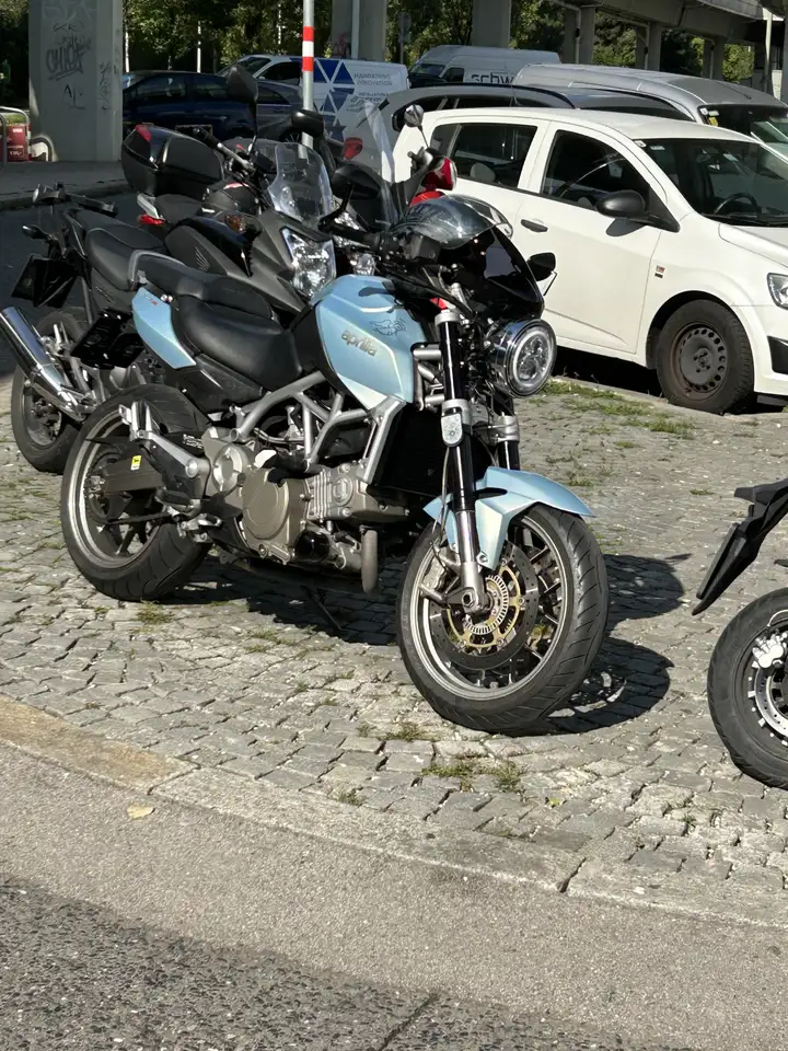 Aprilia Mana 850