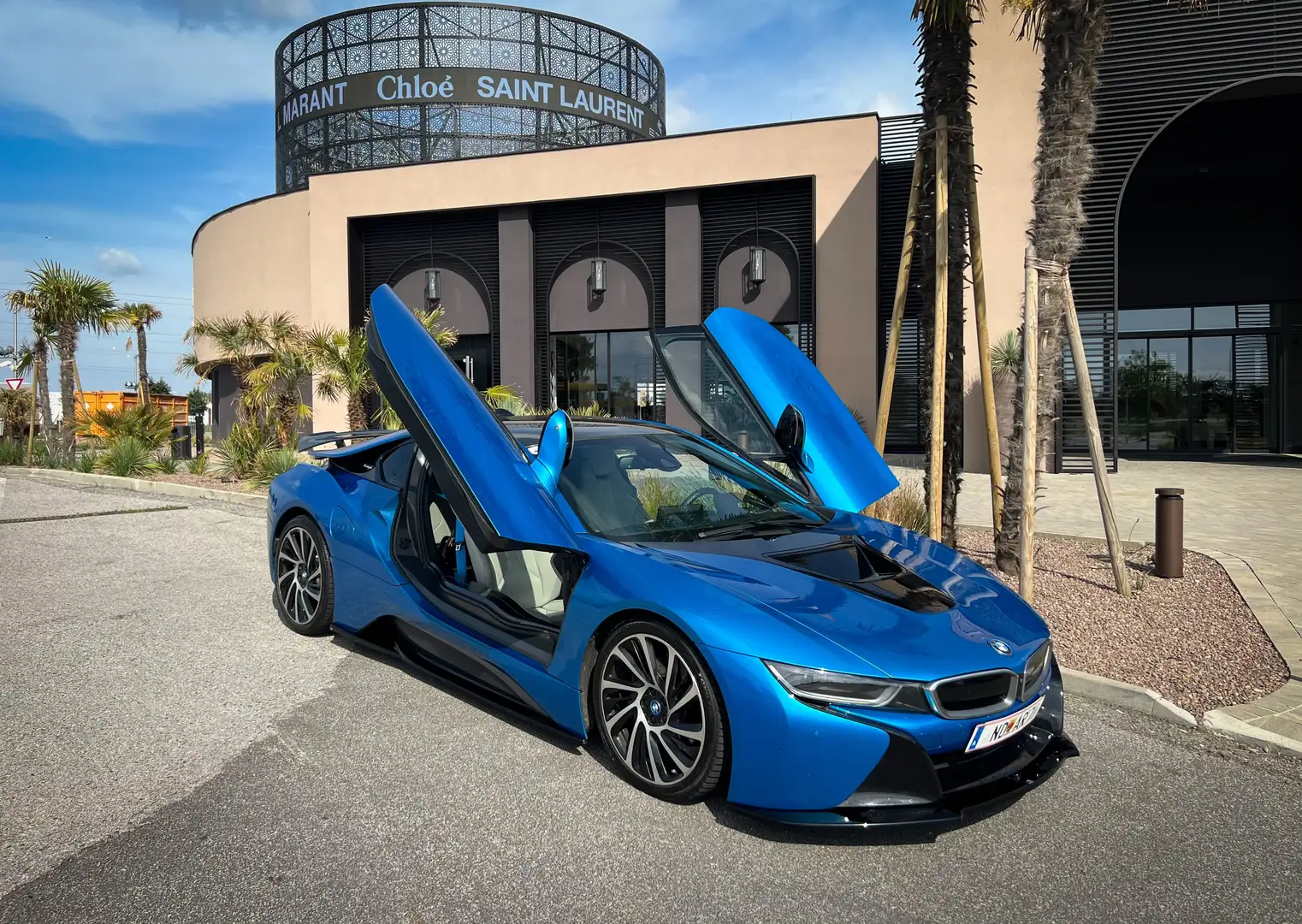 BMW i8 PHEV Range Extender Protonic Blue Vollausstattung Blauw - 1