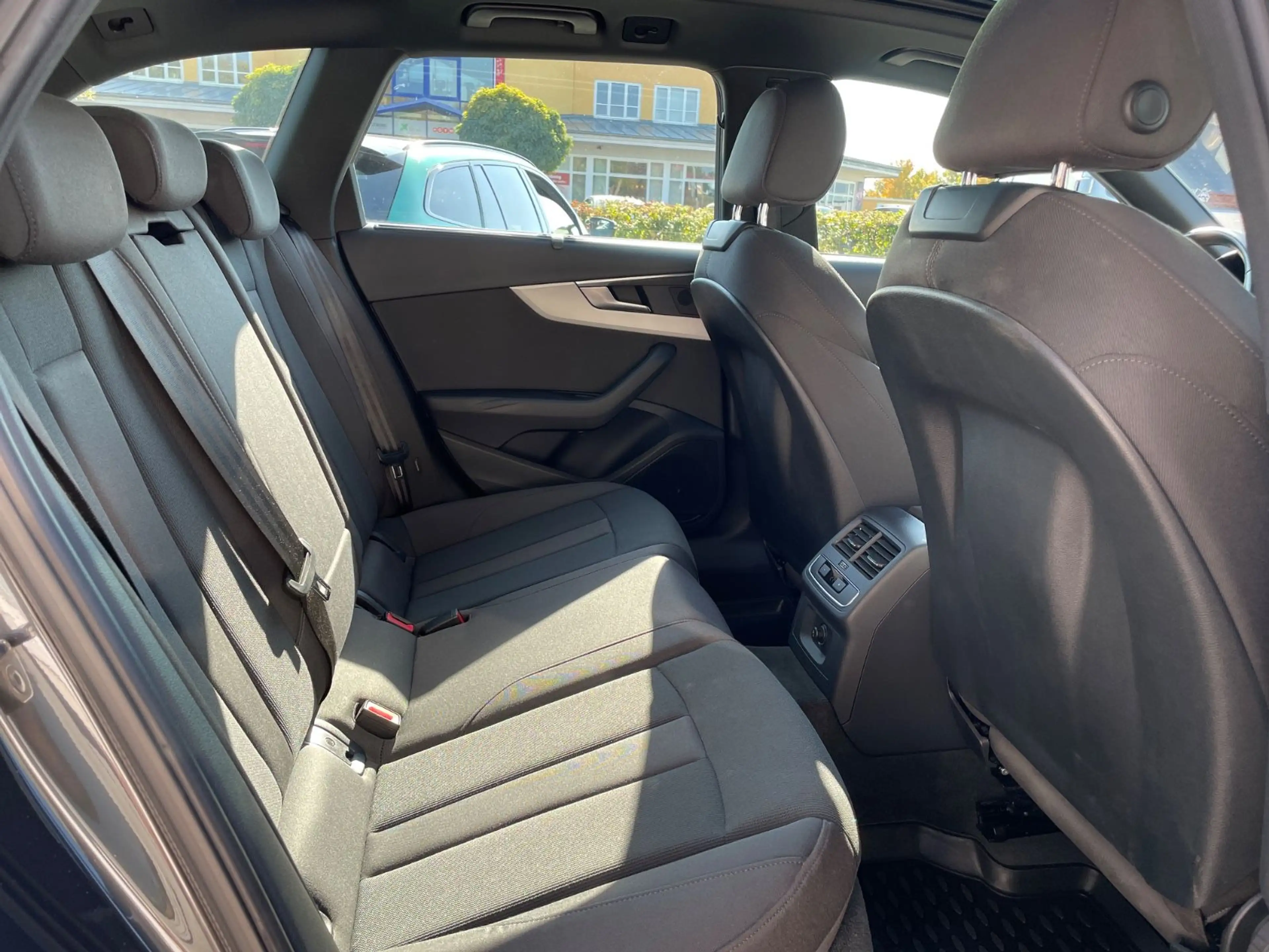 Audi A4 allroad A4 quattro 40 TDI/ACC/Tour/Business/269€mtl. — photo 12