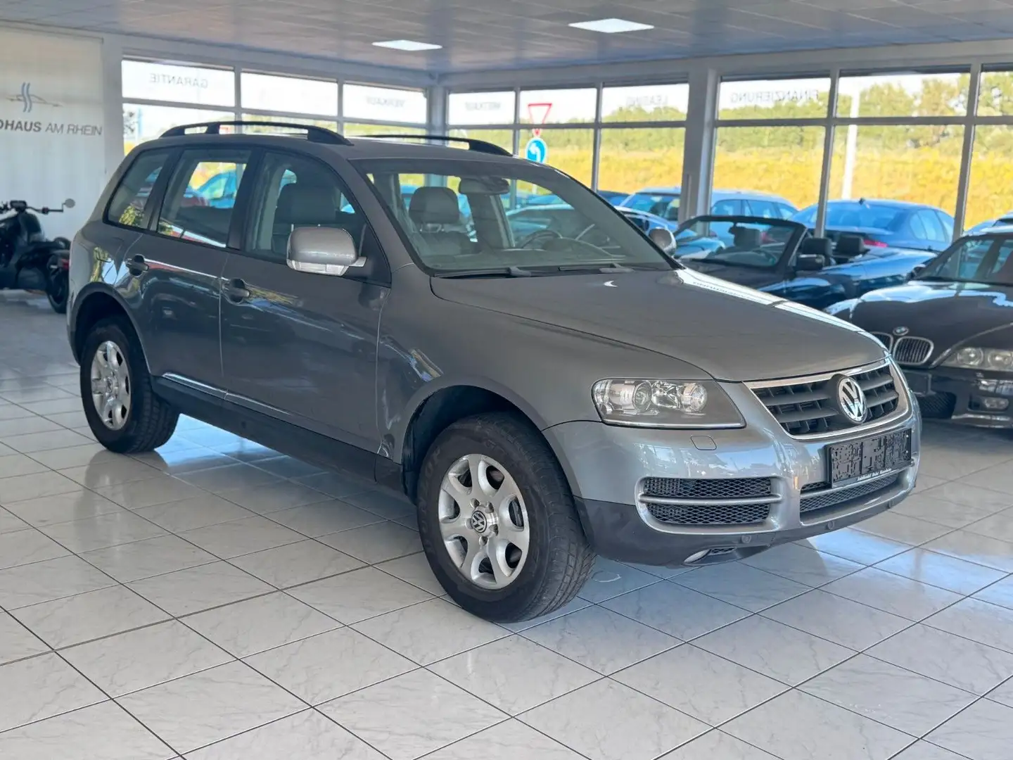 Volkswagen Touareg V6 TDI+Xen+Leder+4xShz++Scheckheft+1.Hnd Gris - 1