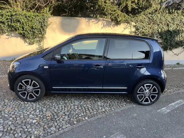 Volkswagen up! 5p 1.0 High 75cv asg