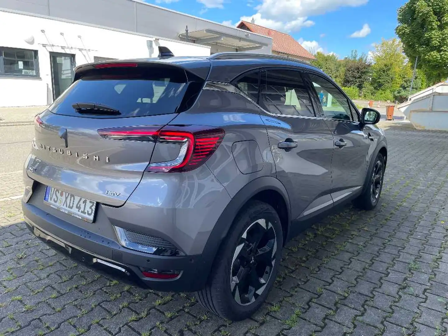 Mitsubishi ASX EDITION 1.8 Hybrid Grau - 2