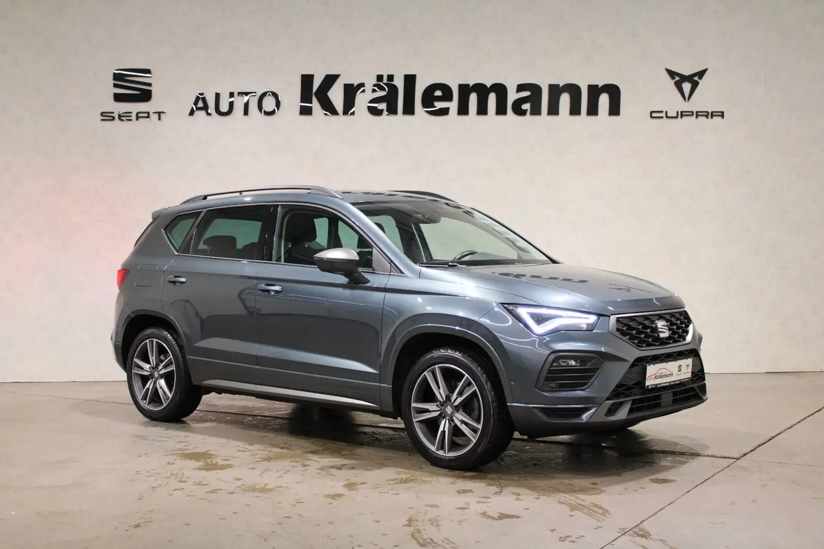 SEAT Ateca FR 2.0 TDI DSG*Navi*AHK*FullLink* Grau - 1
