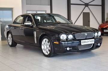 4.2 XJ8 (X358) Executive FACELIFT/