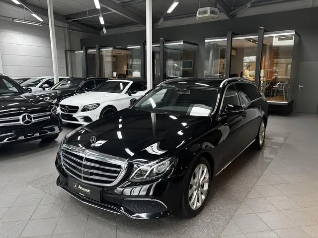 Mercedes-Benz E 400 d T Exclusive 4Matic LED Distr.+ Spurass.