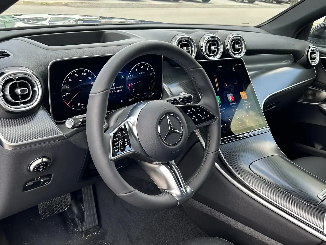 Mercedes-Benz GLC 2026 — фото 11