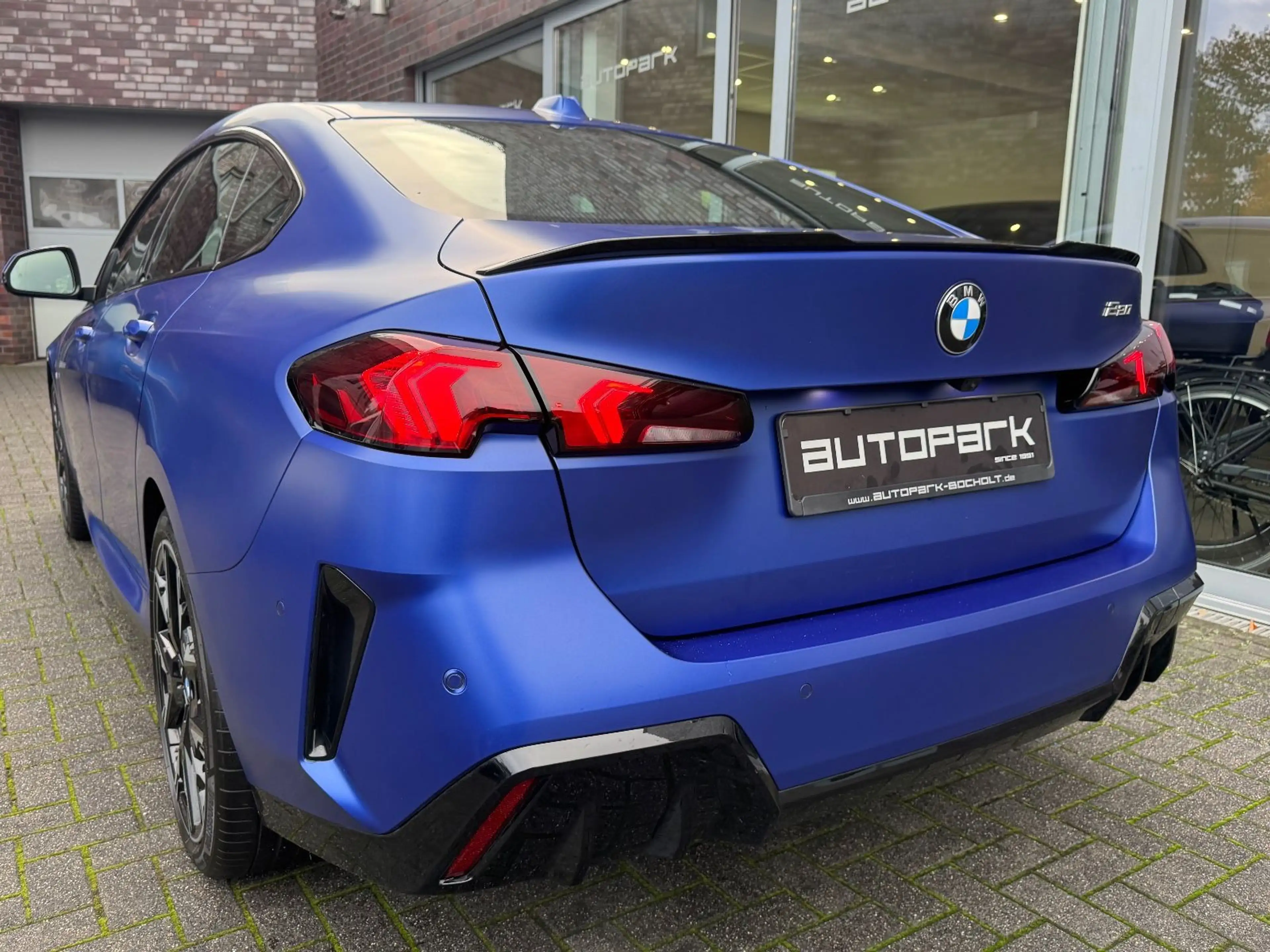 BMW 220 220i GranCoupe M SPORT PRO HUD 360 DA+Iconic 19" — photo 8