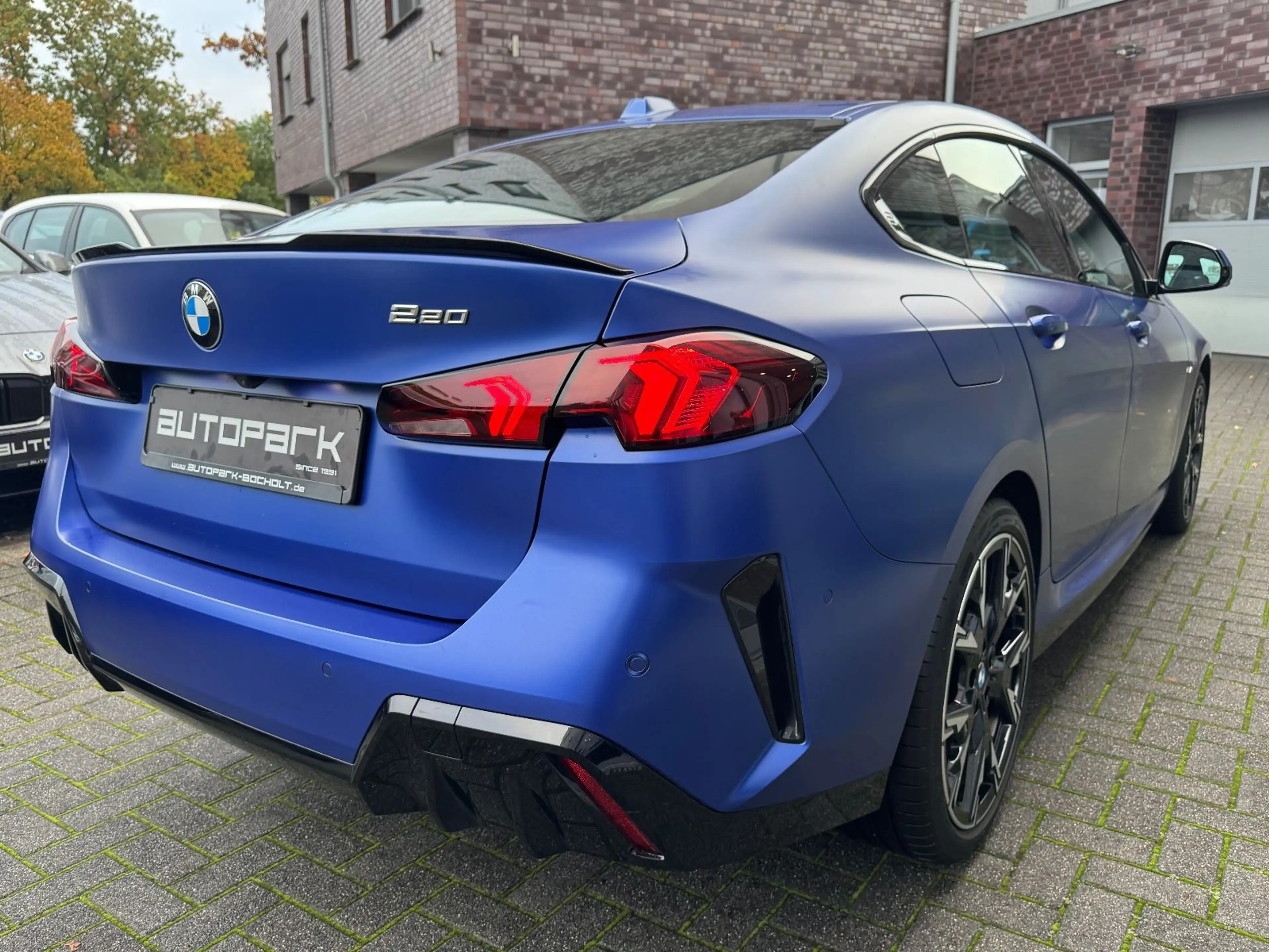 BMW 220 220i GranCoupe M SPORT PRO HUD 360 DA+Iconic 19" — photo 6