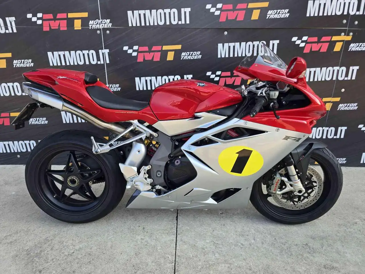 MV Agusta F4 1000