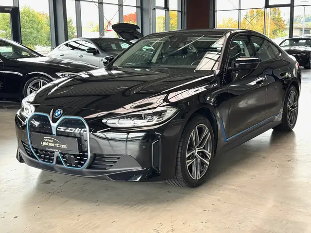 BMW i4 40 e Drive RückfahrkameraLED