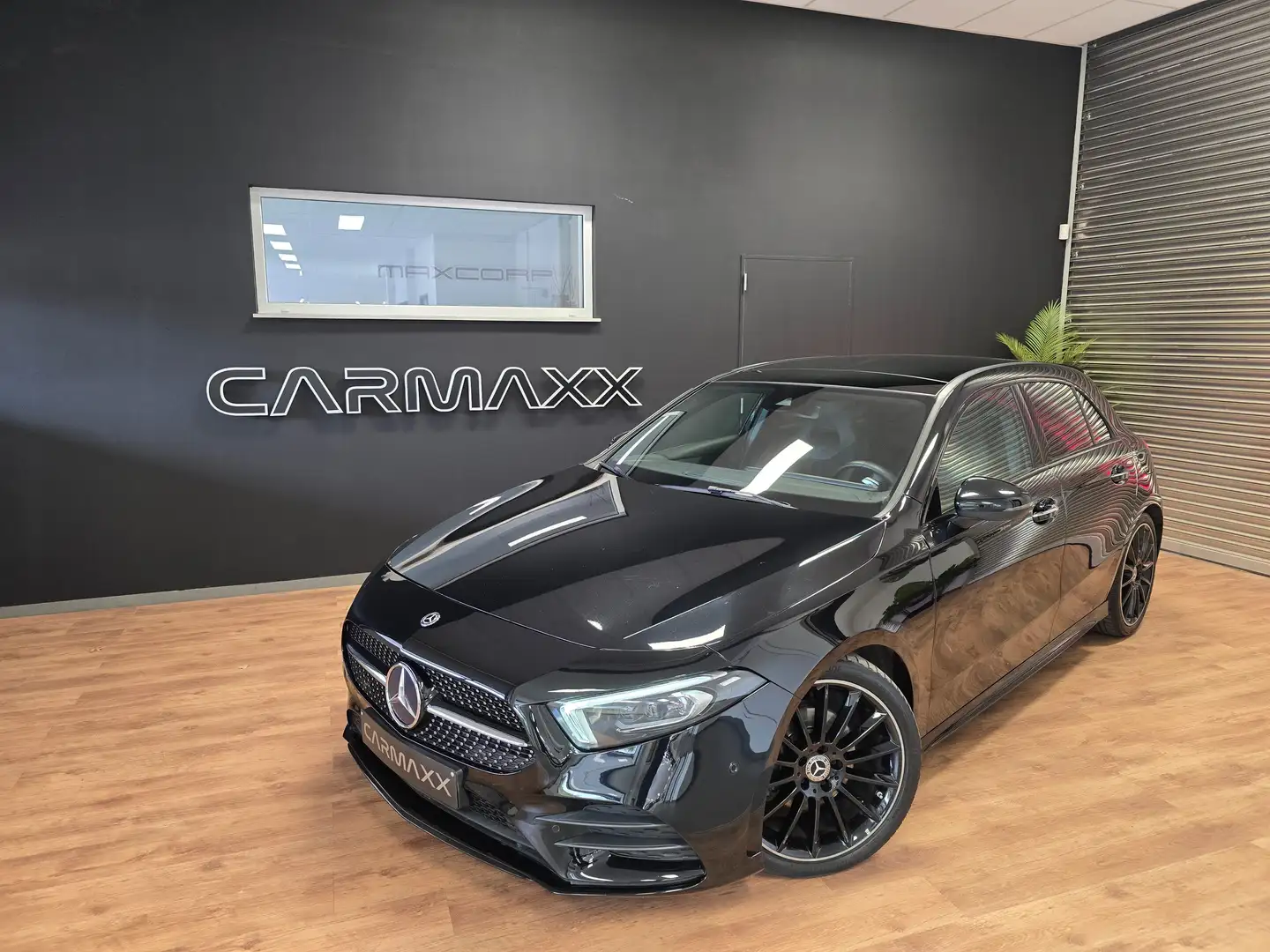 Mercedes-Benz A 180 A 180 d MOTEUR 2 litre MERCEDES Pack Amg Noir - 1