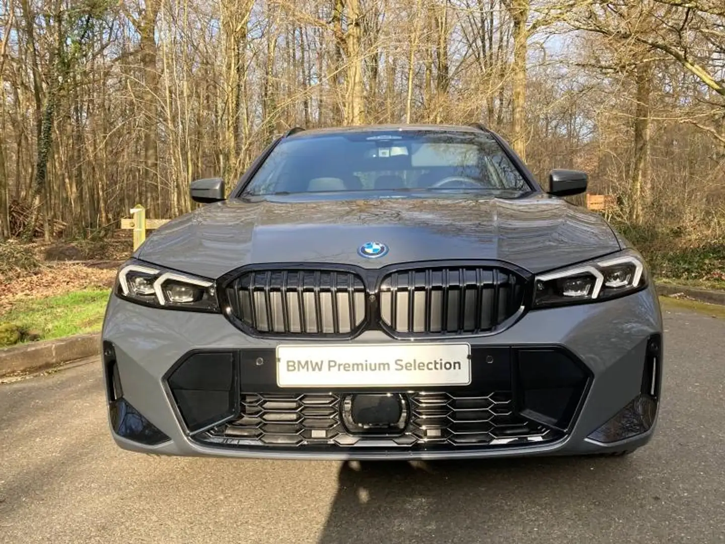 BMW 330 330eA xDrive 292ch M Sport - 2