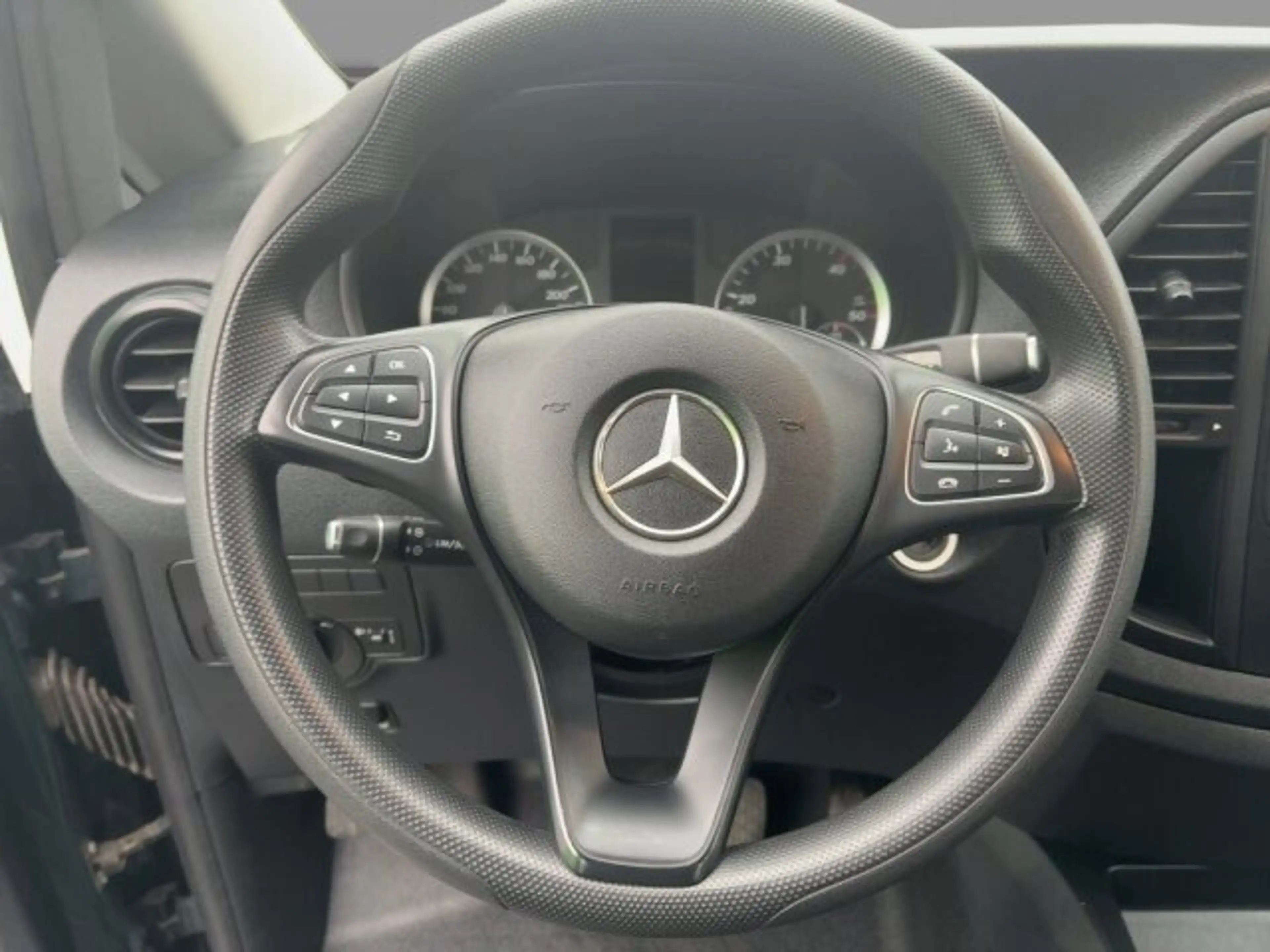Mercedes-Benz Vito Vito 119 BT 4x4 Tourer PRO Lang Navi,AHK,Kamera — photo 9