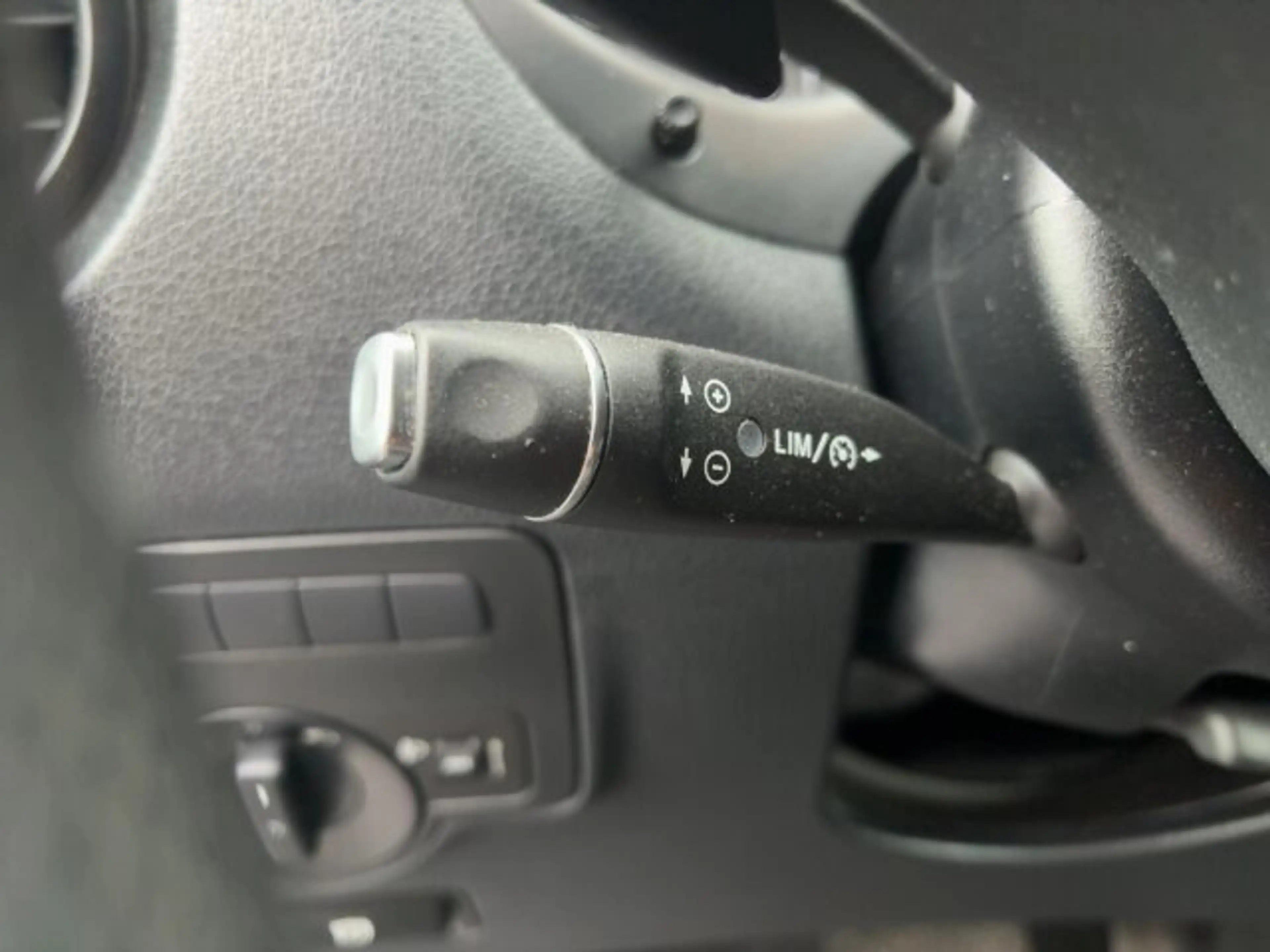 Mercedes-Benz Vito Vito 119 BT 4x4 Tourer PRO Lang Navi,AHK,Kamera — photo 12