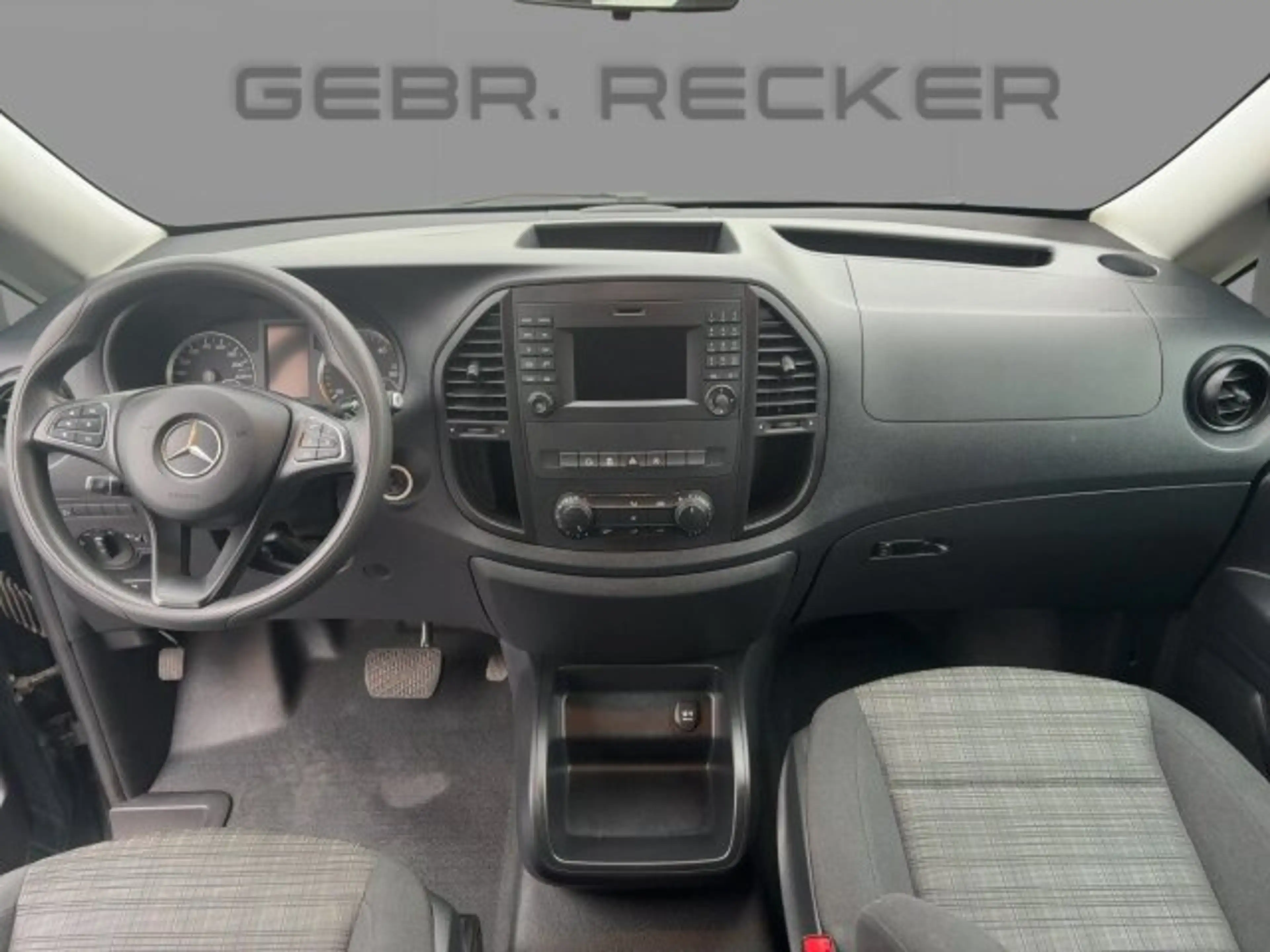 Mercedes-Benz Vito Vito 119 BT 4x4 Tourer PRO Lang Navi,AHK,Kamera — photo 5