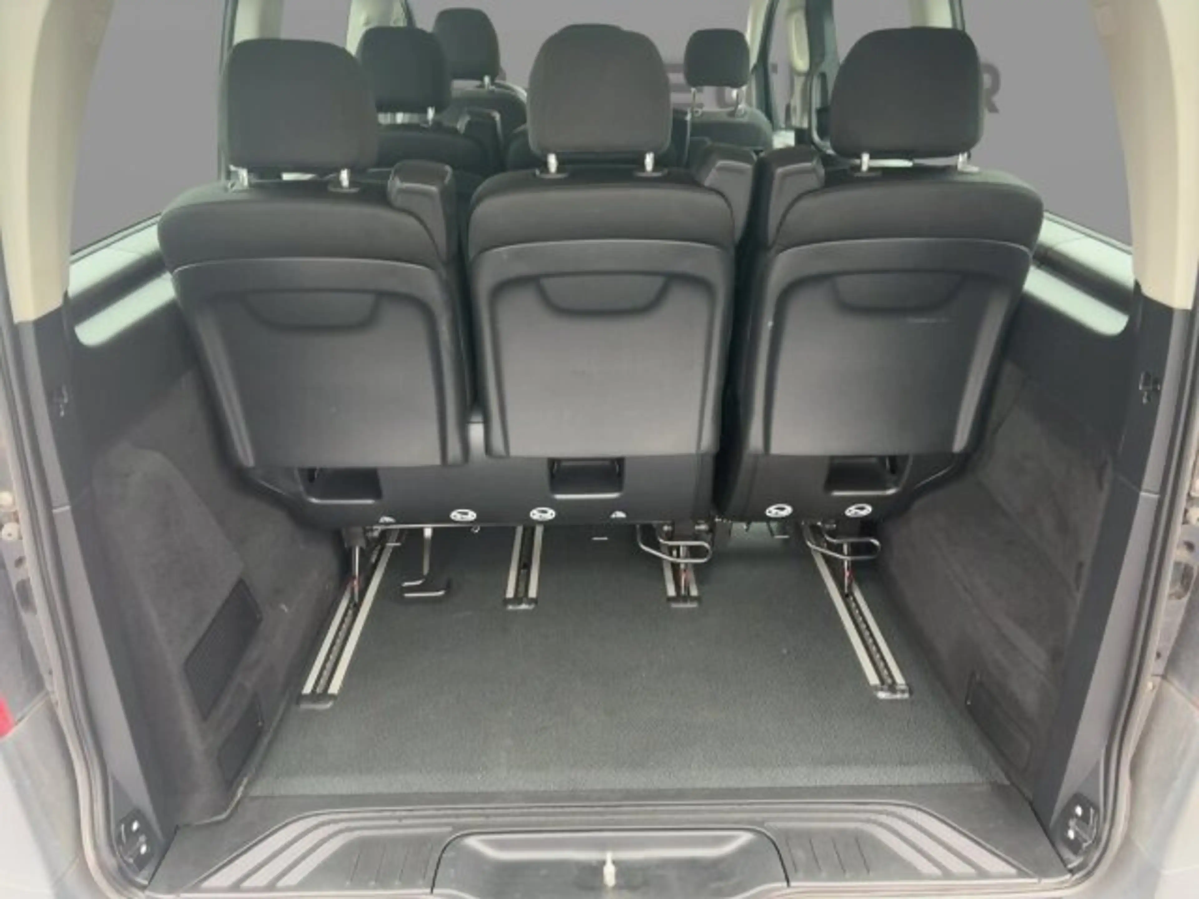 Mercedes-Benz Vito Vito 119 BT 4x4 Tourer PRO Lang Navi,AHK,Kamera — photo 6