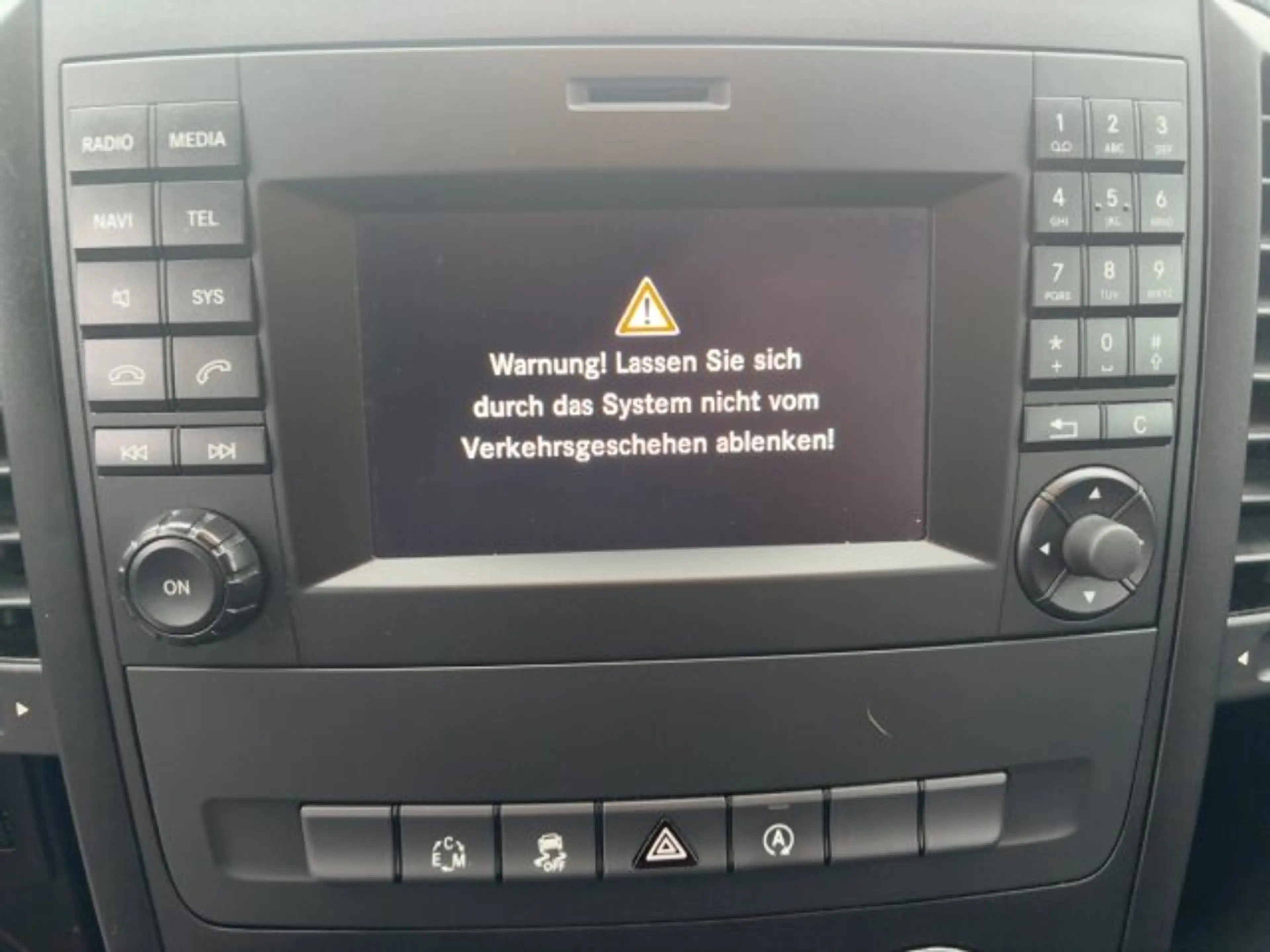 Mercedes-Benz Vito Vito 119 BT 4x4 Tourer PRO Lang Navi,AHK,Kamera — photo 10