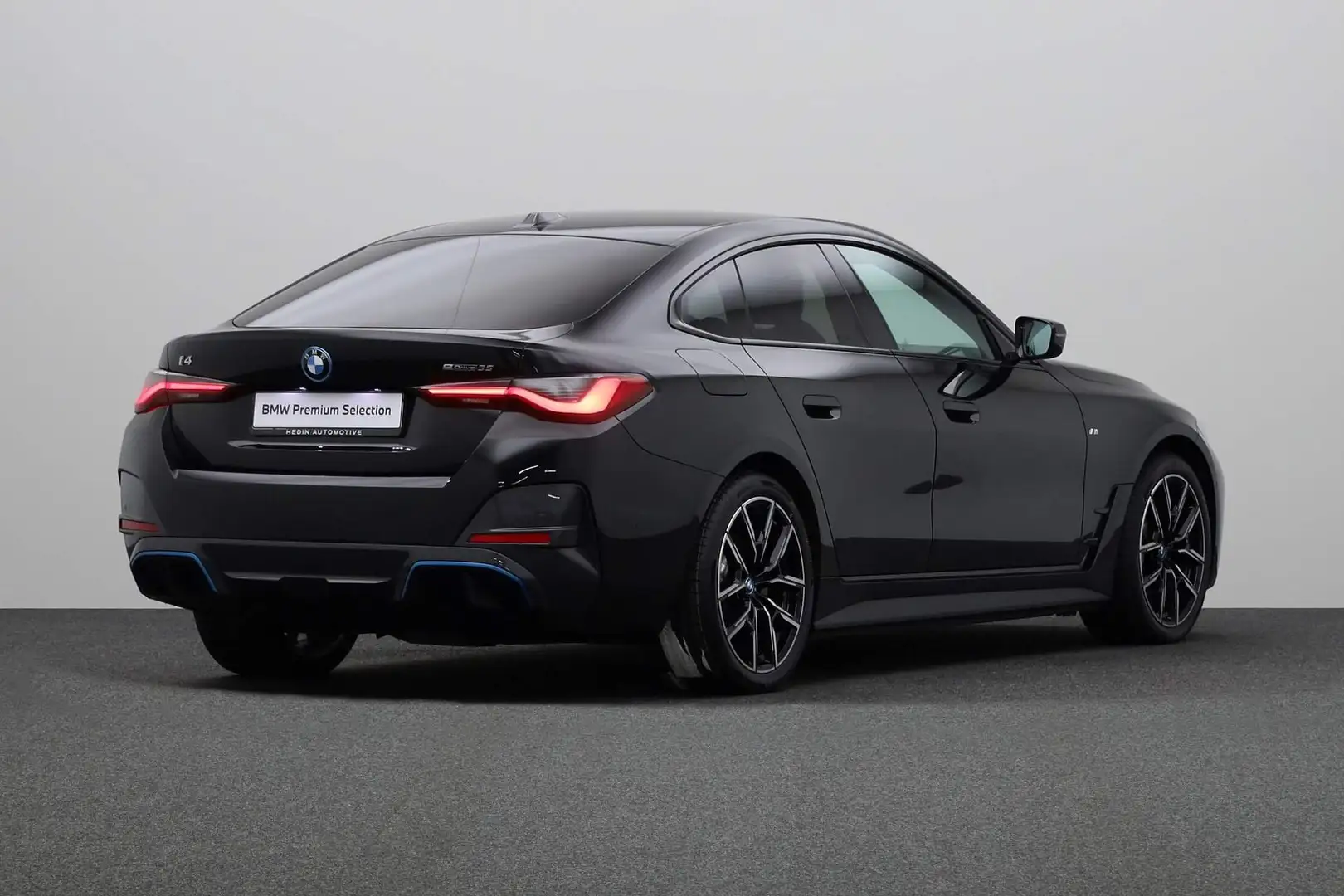 BMW i4 eDrive35 70 kWh | M-Sportpakket | 19'' M-Lichtmeta Noir - 2