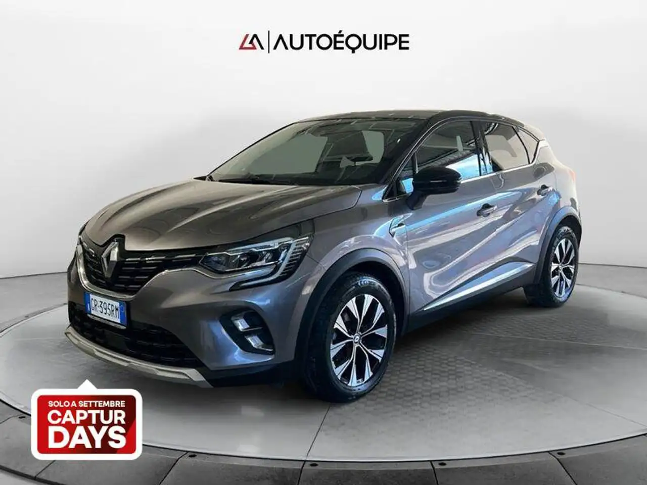 Renault Captur II 2019 1.0 tce Techno Gpl 100cv — photo 1 of 13