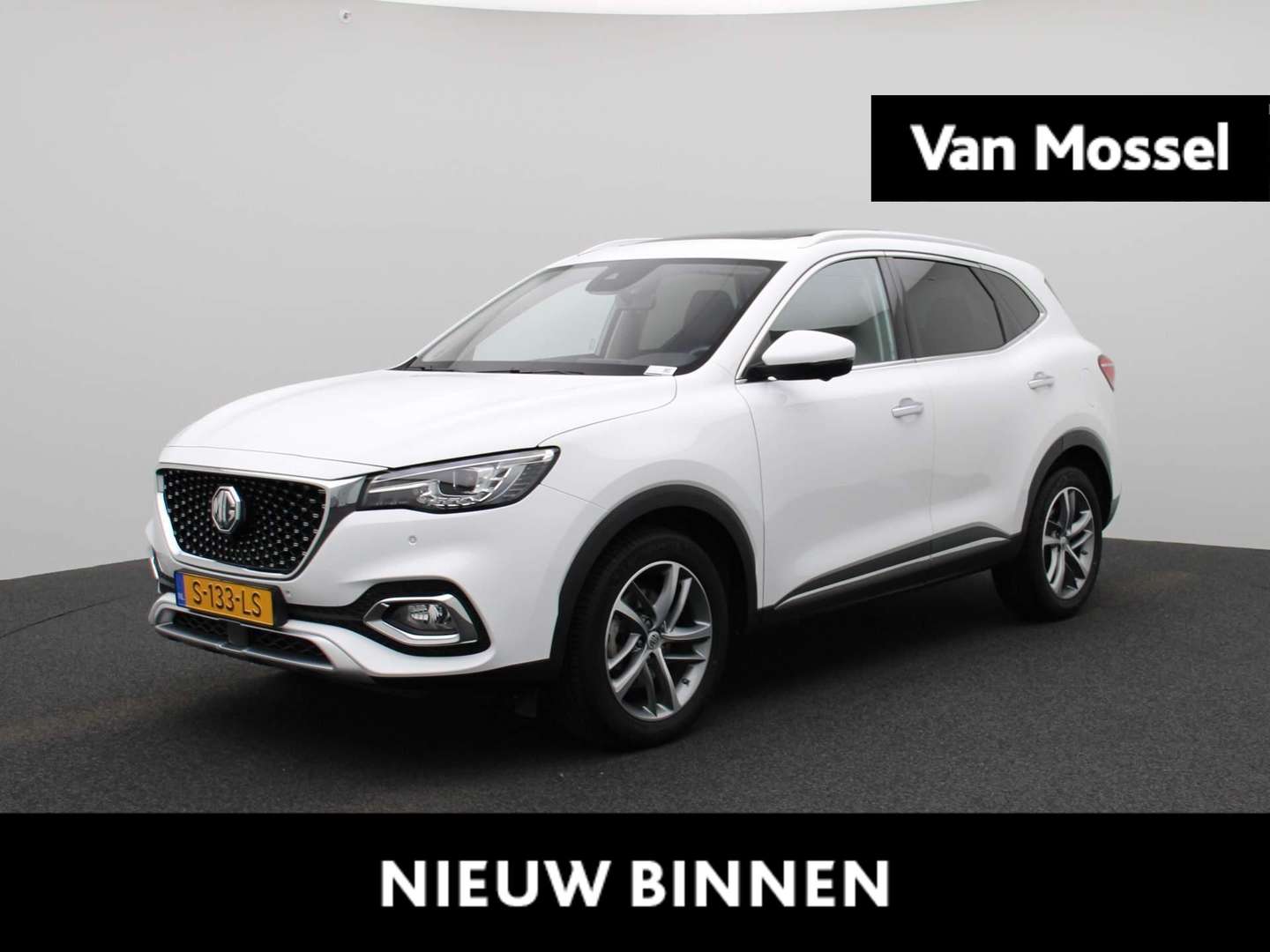 MG EHS nuo 390 €/ mėn Benzinas/Elektra 2023m. Kita Automatinė