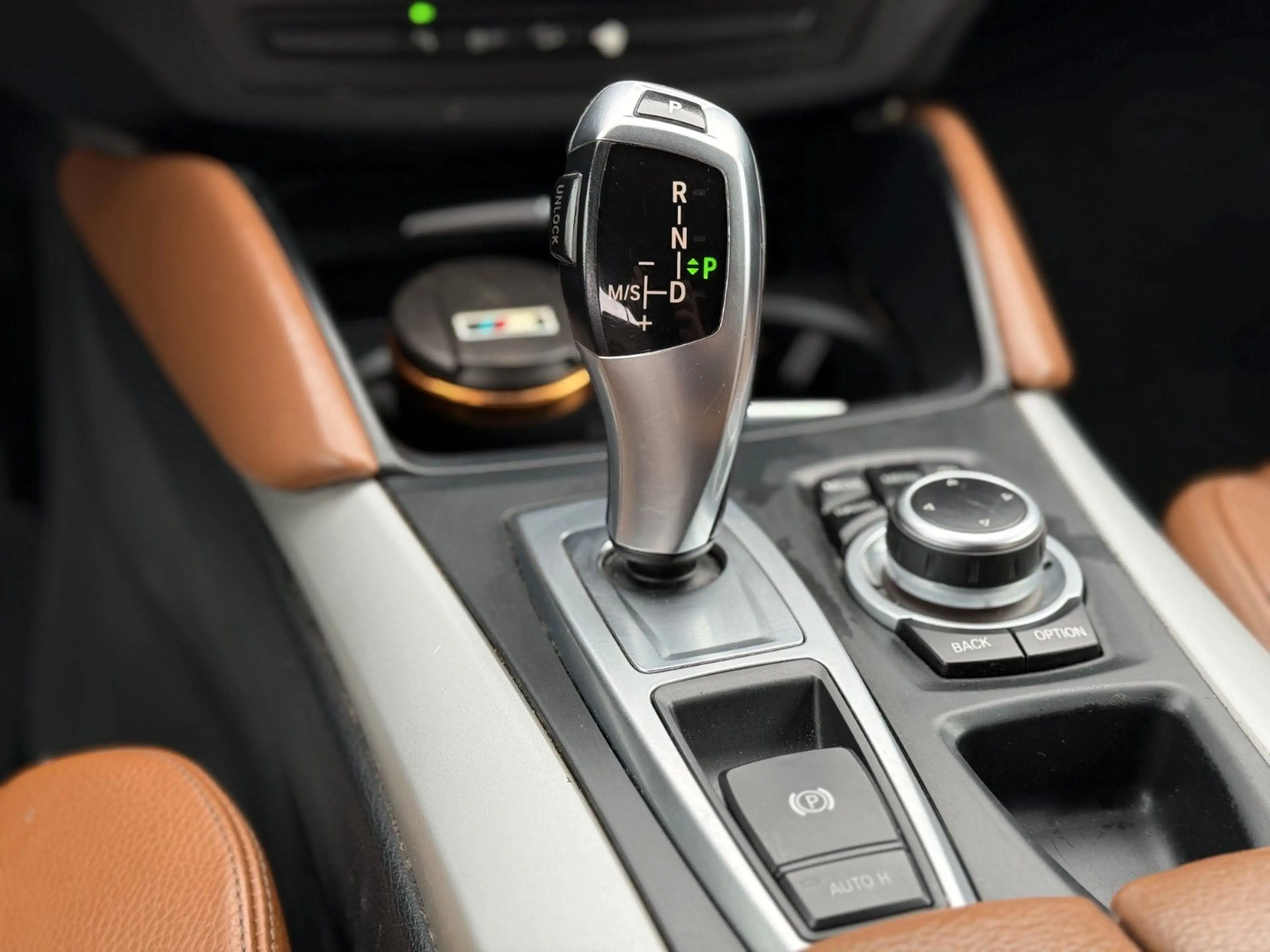 BMW X6 3.0d xDrive Bi-Xenon Leder Navi SHZ PDC — photo 14