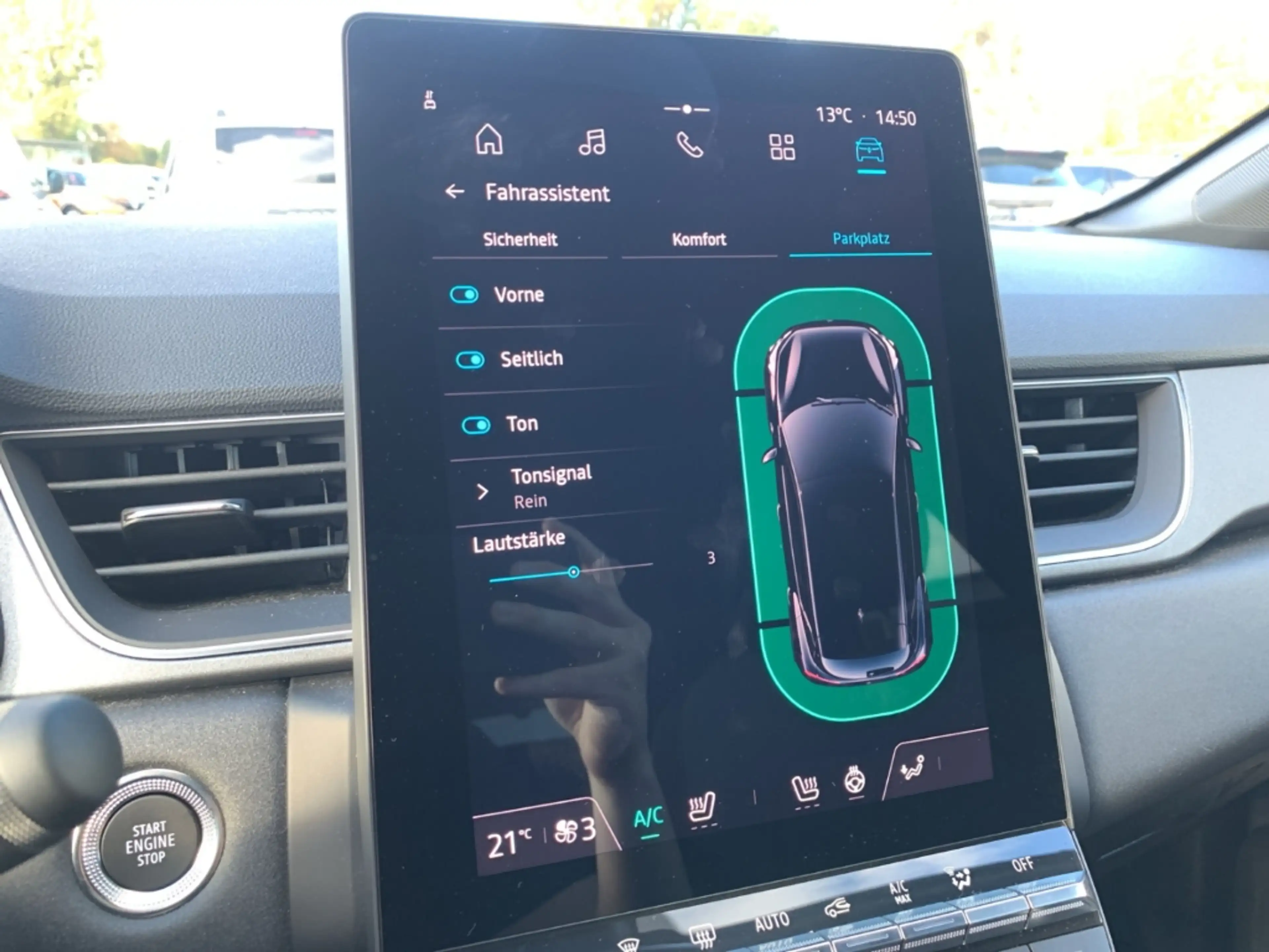 Renault Captur TECHNO MILD HYBRID 140 Techno GJR+NAVI+KLIMA+DAB — photo 42