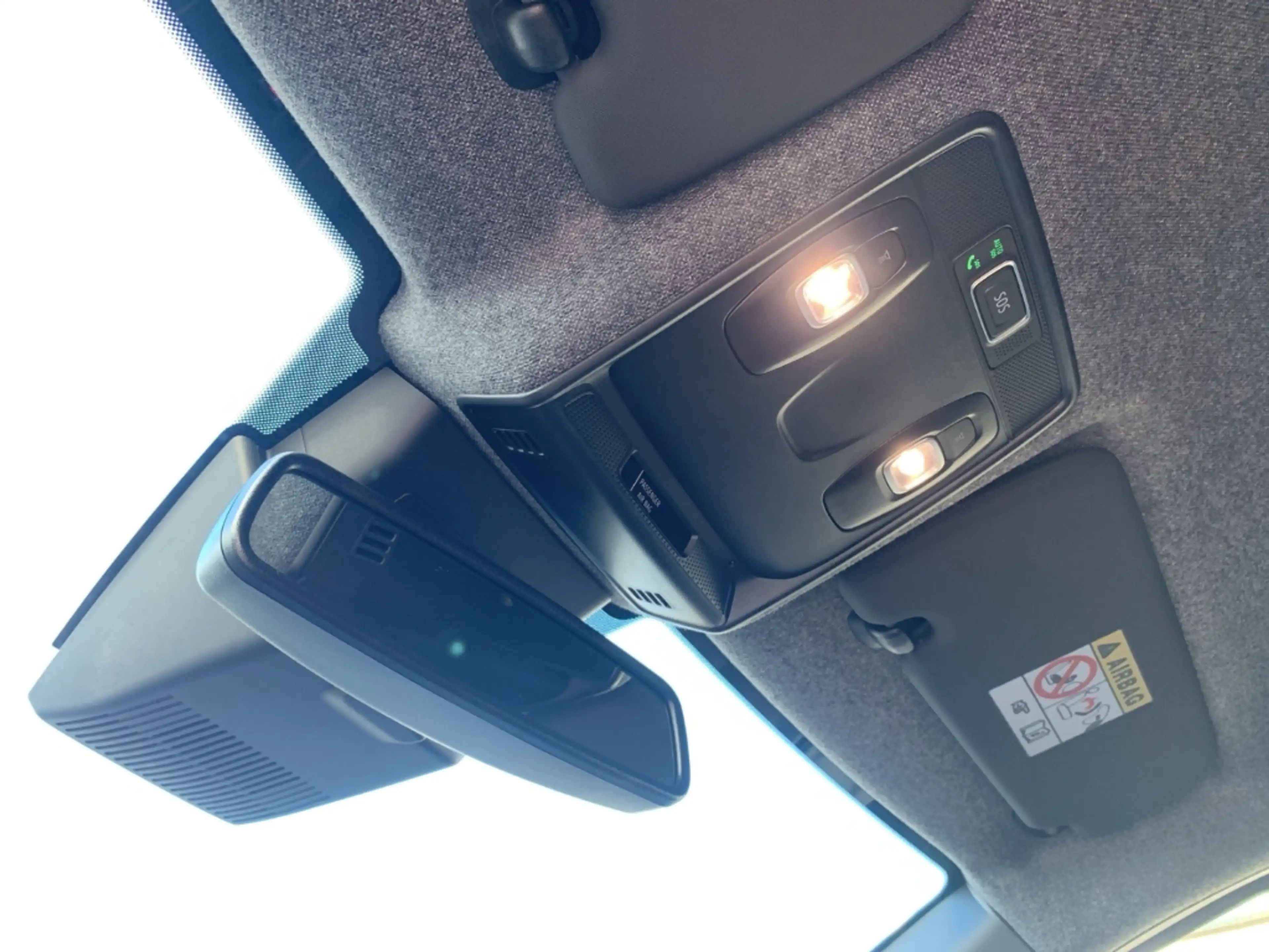 Renault Captur TECHNO MILD HYBRID 140 Techno GJR+NAVI+KLIMA+DAB — photo 27