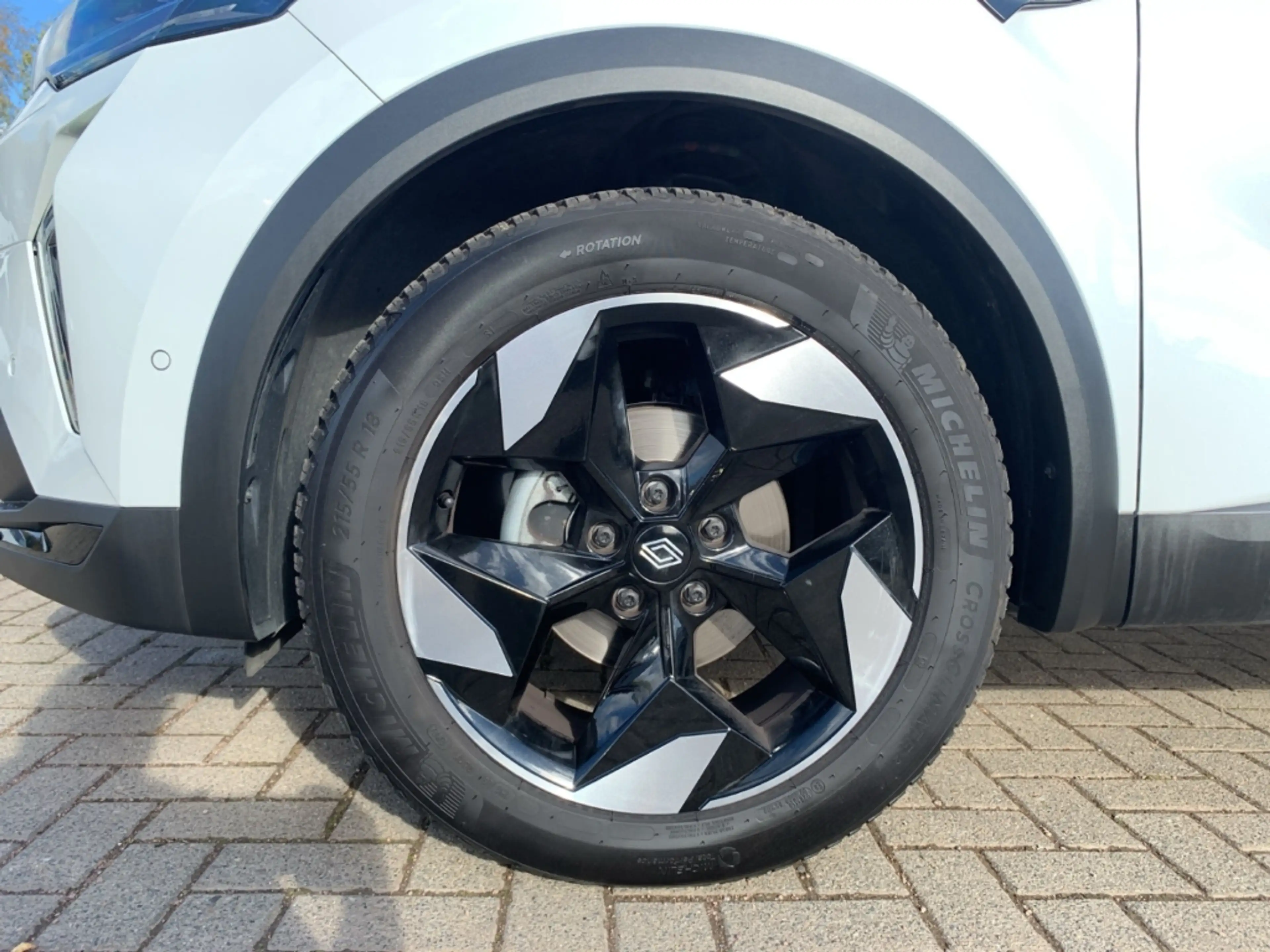 Renault Captur TECHNO MILD HYBRID 140 Techno GJR+NAVI+KLIMA+DAB — photo 13