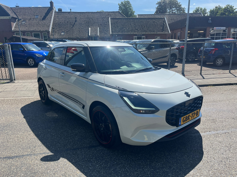 Suzuki Swift 1.2 Style Smart Hybrid AUTOMAAT // Trekhaak // Ful — photo 6