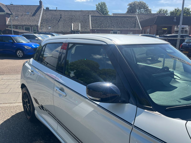 Suzuki Swift 1.2 Style Smart Hybrid AUTOMAAT // Trekhaak // Ful — photo 11