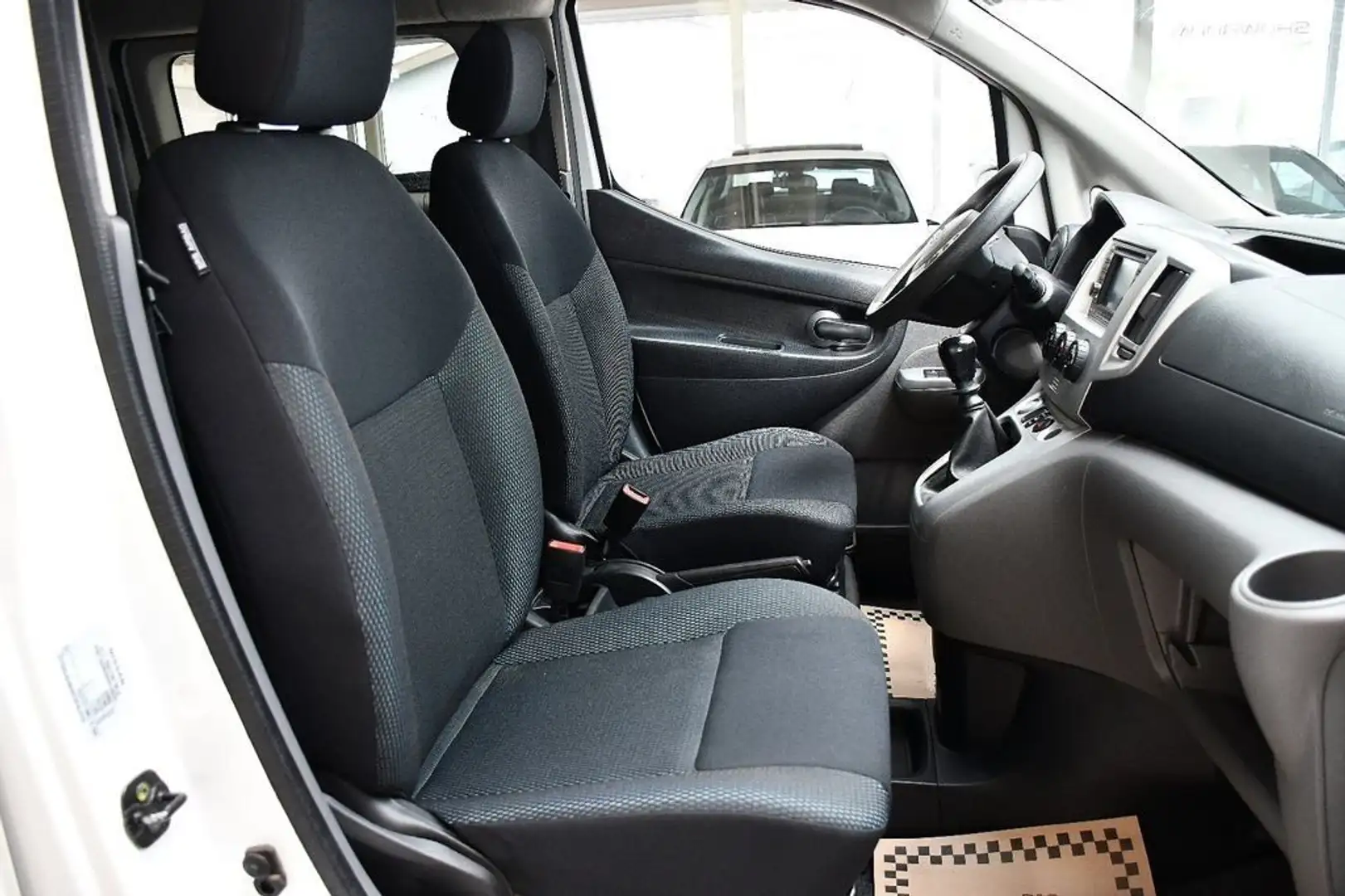 Nissan NV200 Evalia 1.5 dCi 110 CV Tekna Alb - 2