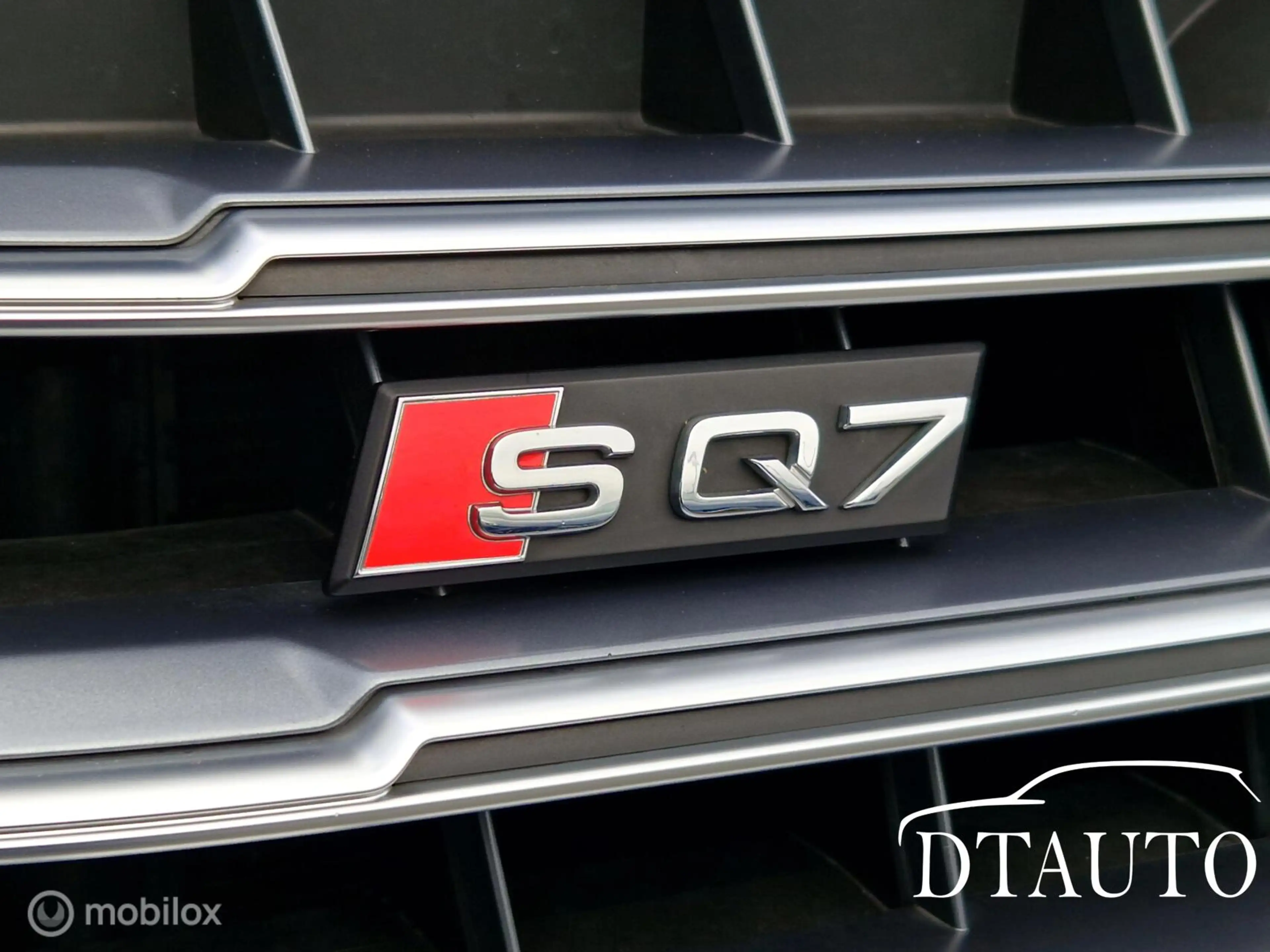 Audi SQ7 Audi 4.0 Audi SQ7 4.0 TDI Quattro Pro Line + Led V — photo 11