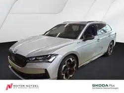 Skoda Superb Combi SPORTLINE 2.0 TDI NAVI+AHK+DCC+HuD